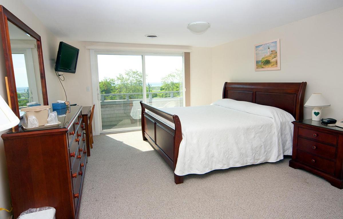 Sea Lion Motel photo 13