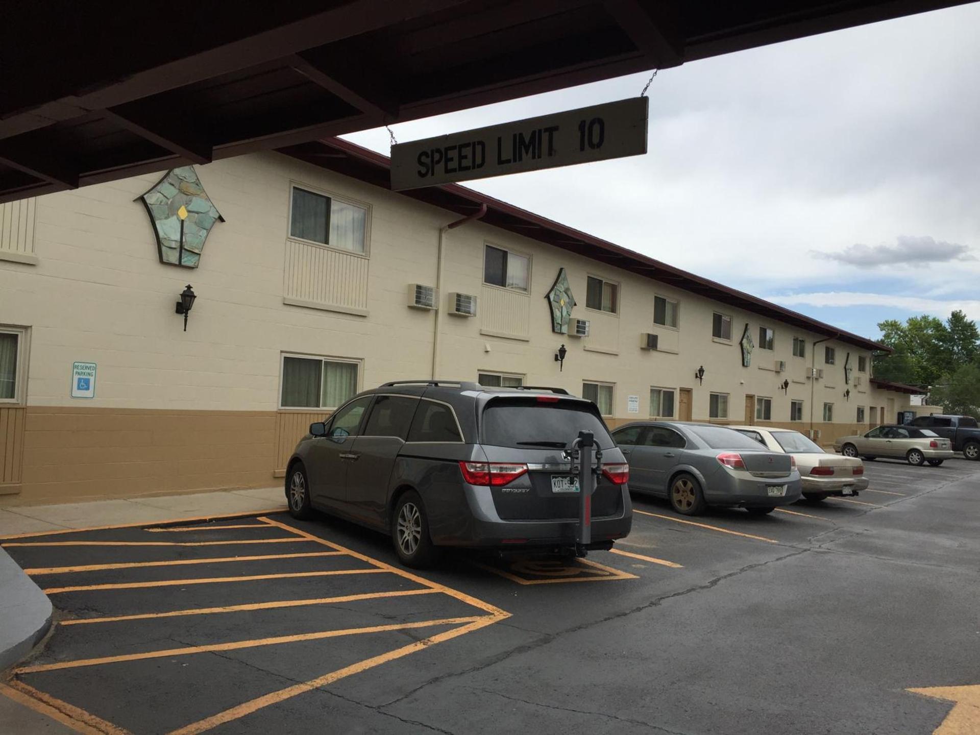 Lamplighter Motel photo 6