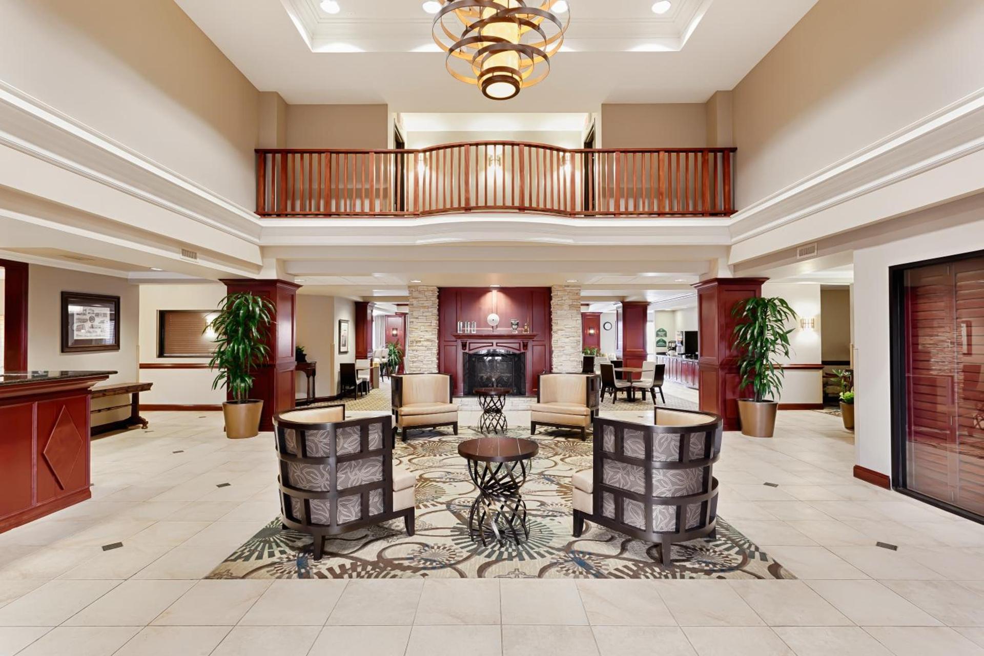 Lexington Expo Hotel by IHG photo 2