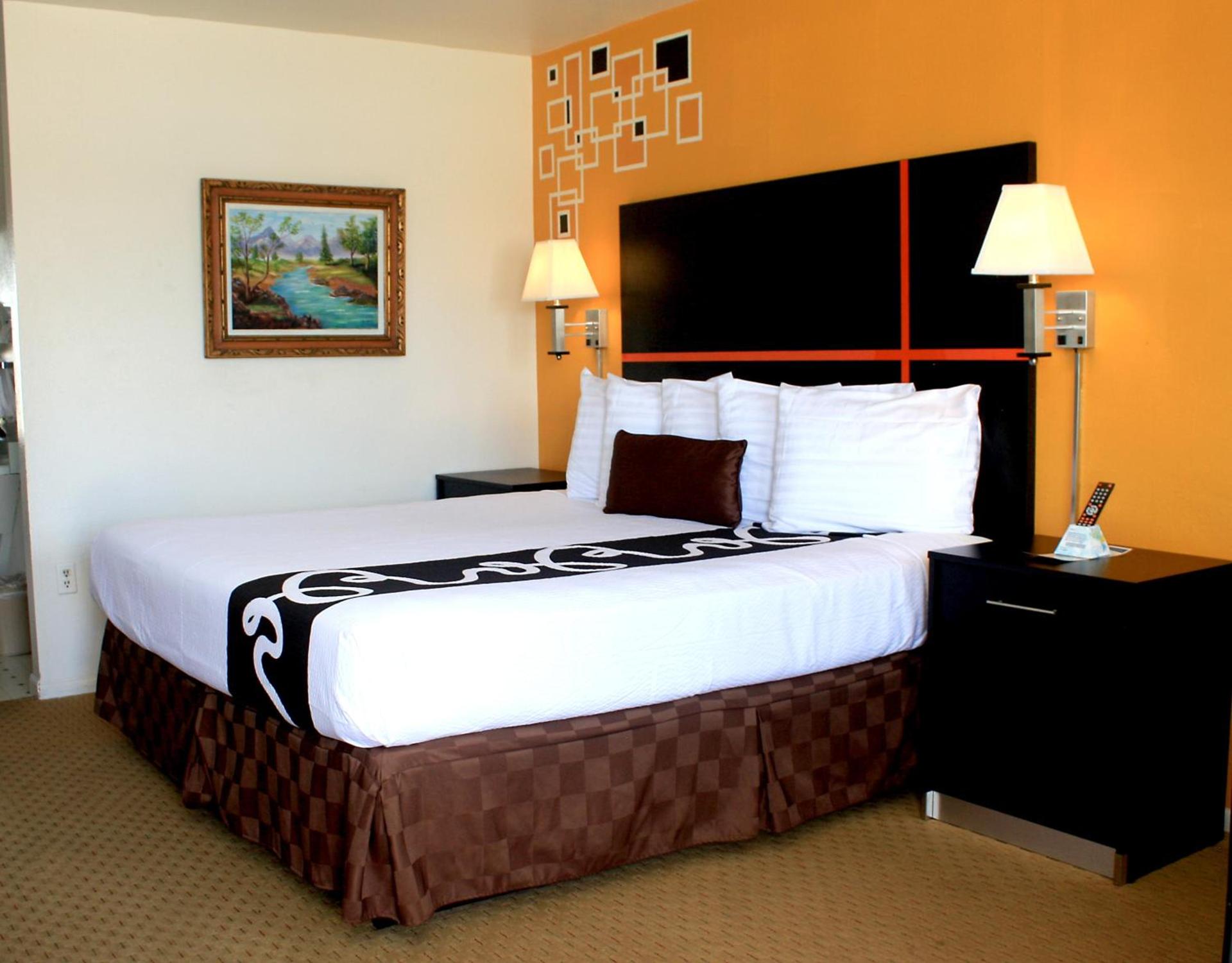 Chaparral Motor Inn photo 14