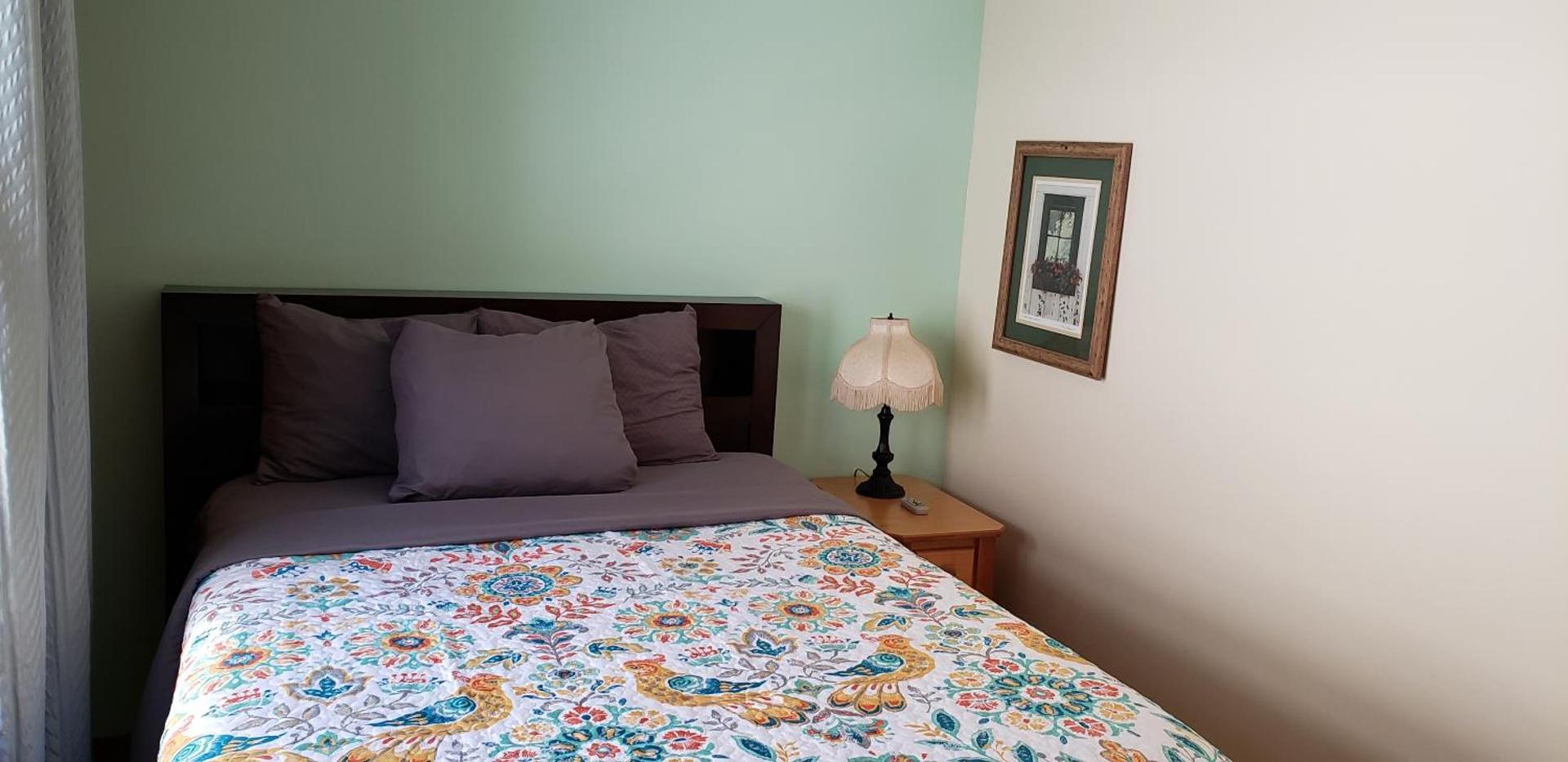 Marshall's Creek Rest Motel photo 88