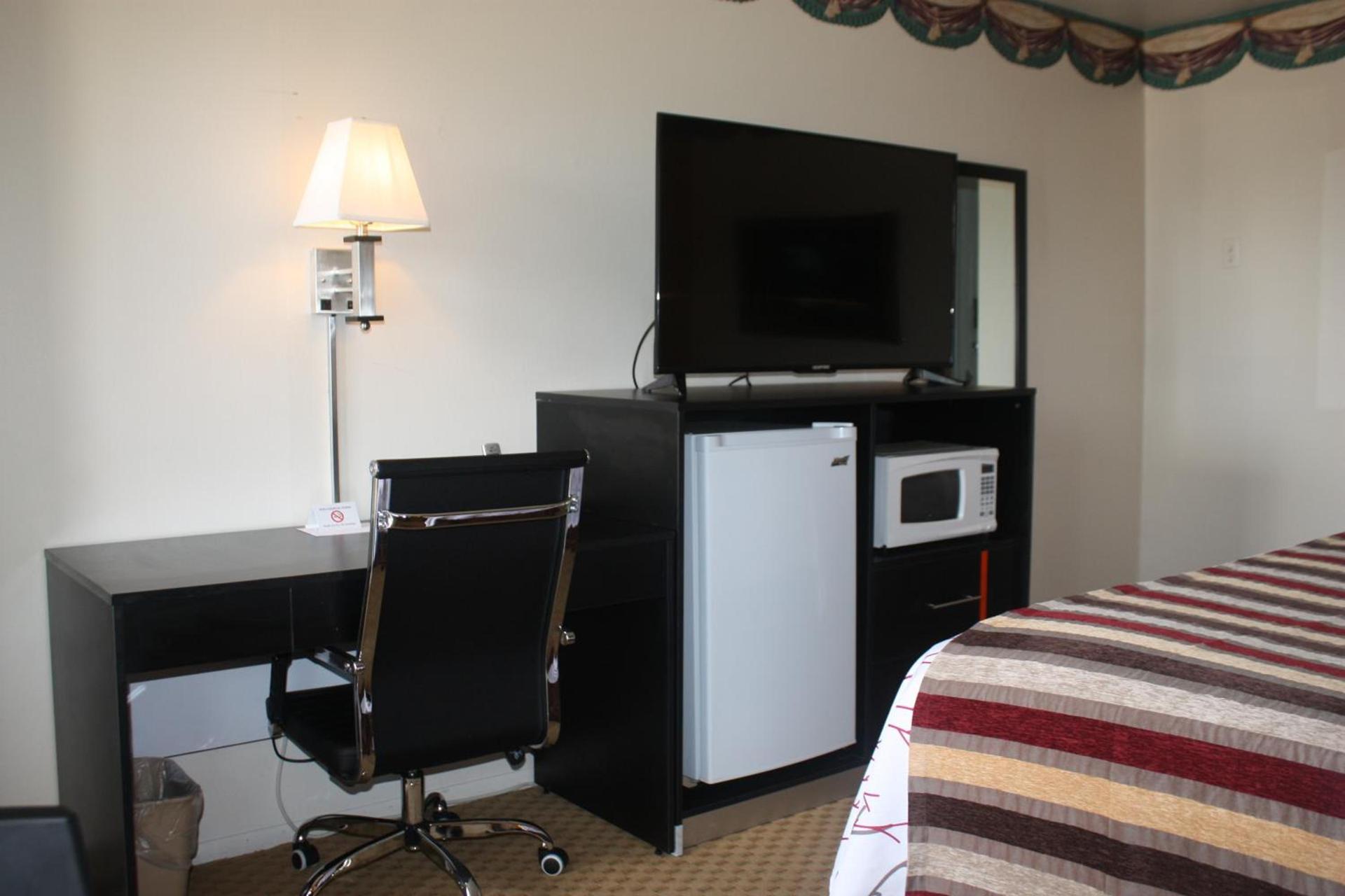 Chaparral Motor Inn photo 27