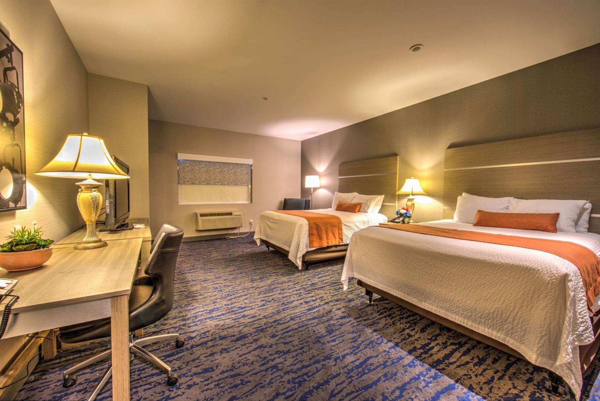 Best Western Plus Media Center Inn & Suites photo 12