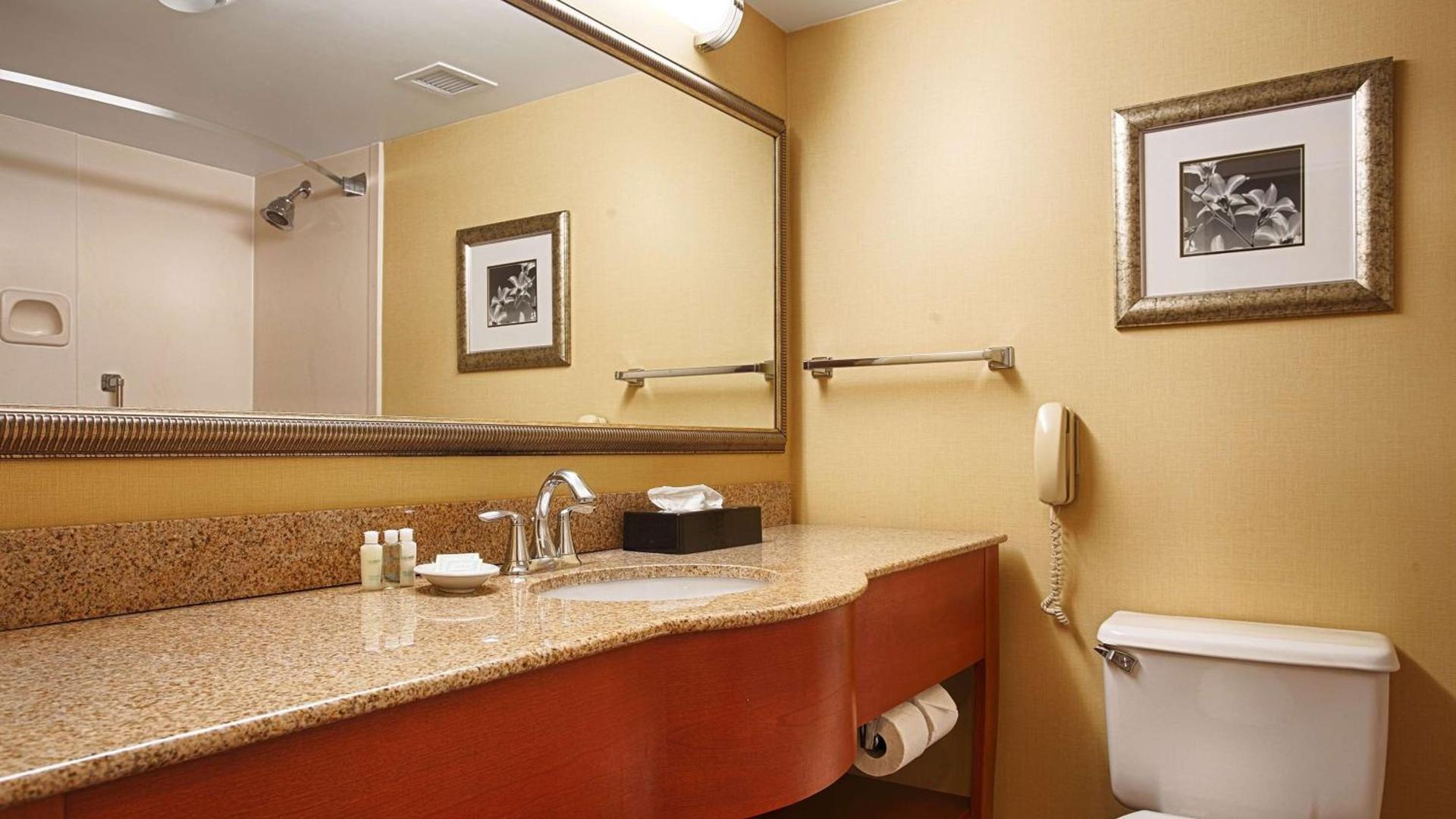 Best Western Plus Waterville Grand Hotel photo 19