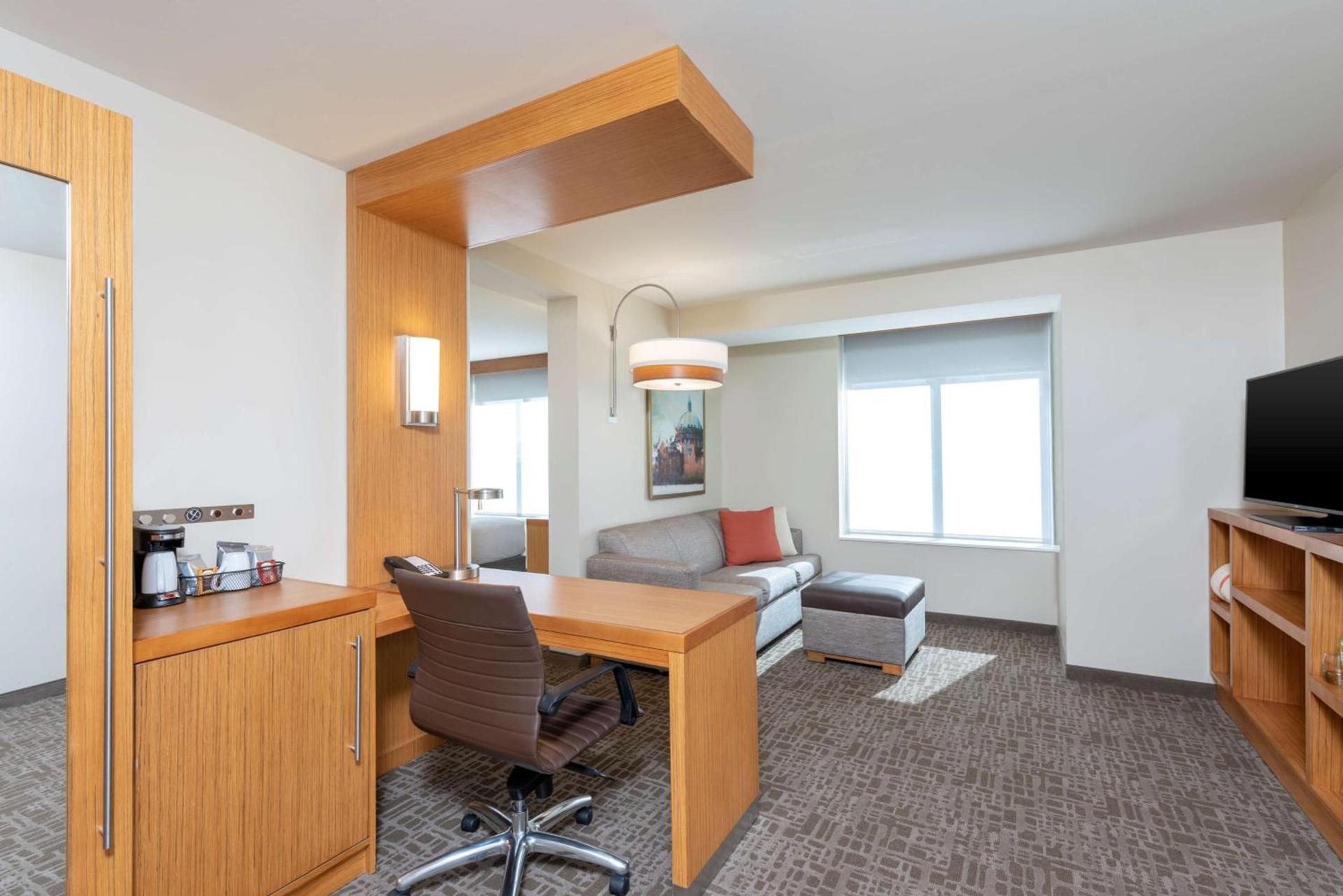 Hyatt Place Detroit/Royal Oak photo 73