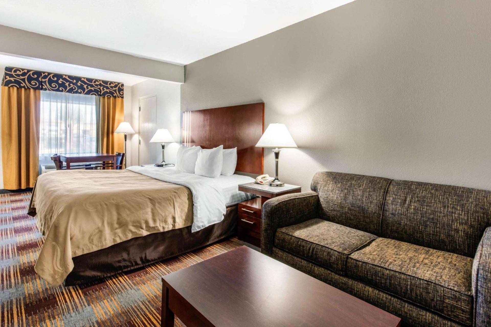 Quality Inn Memphis Airport photo 4