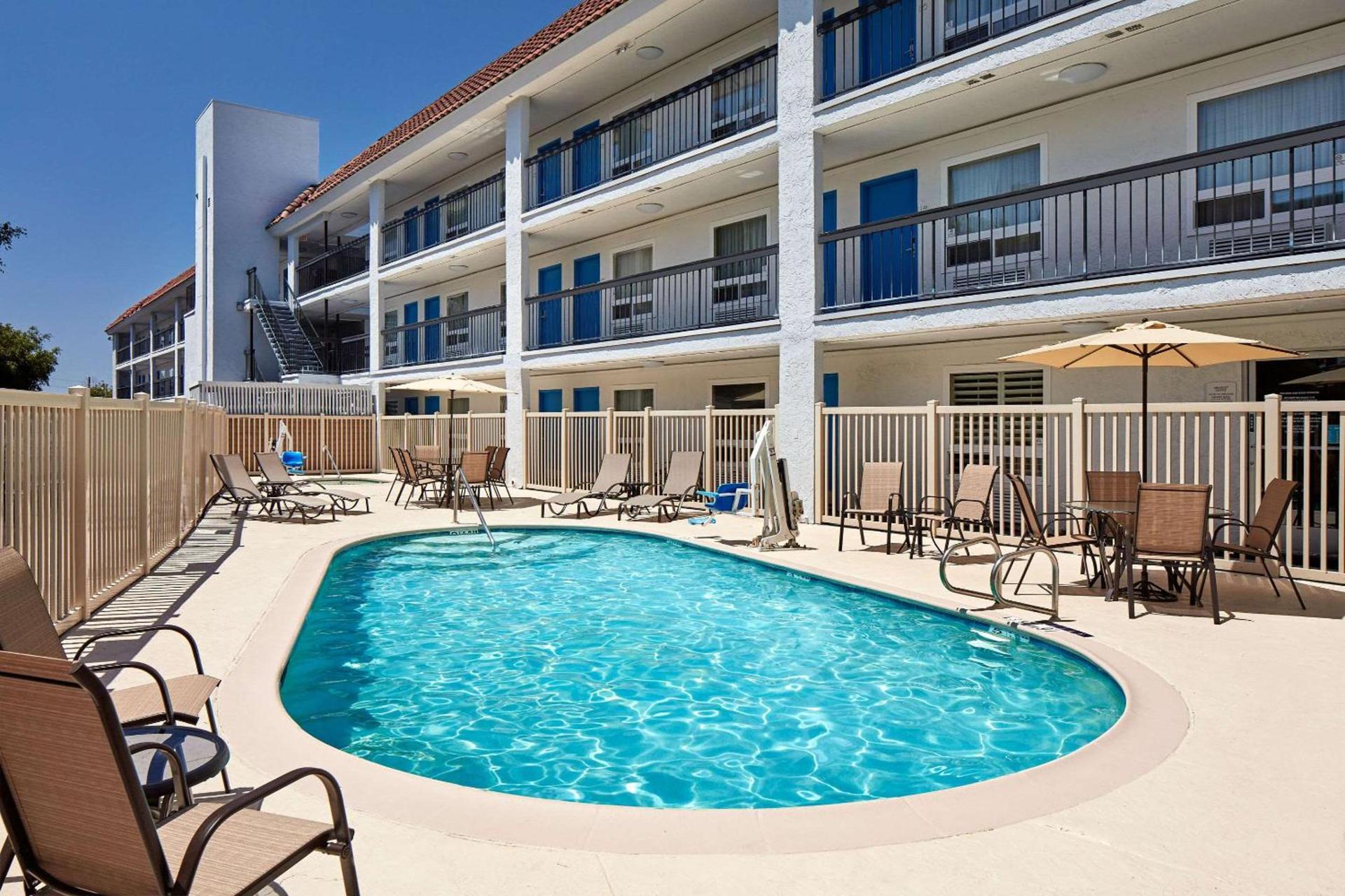 Comfort Inn Encinitas Near Legoland photo 18