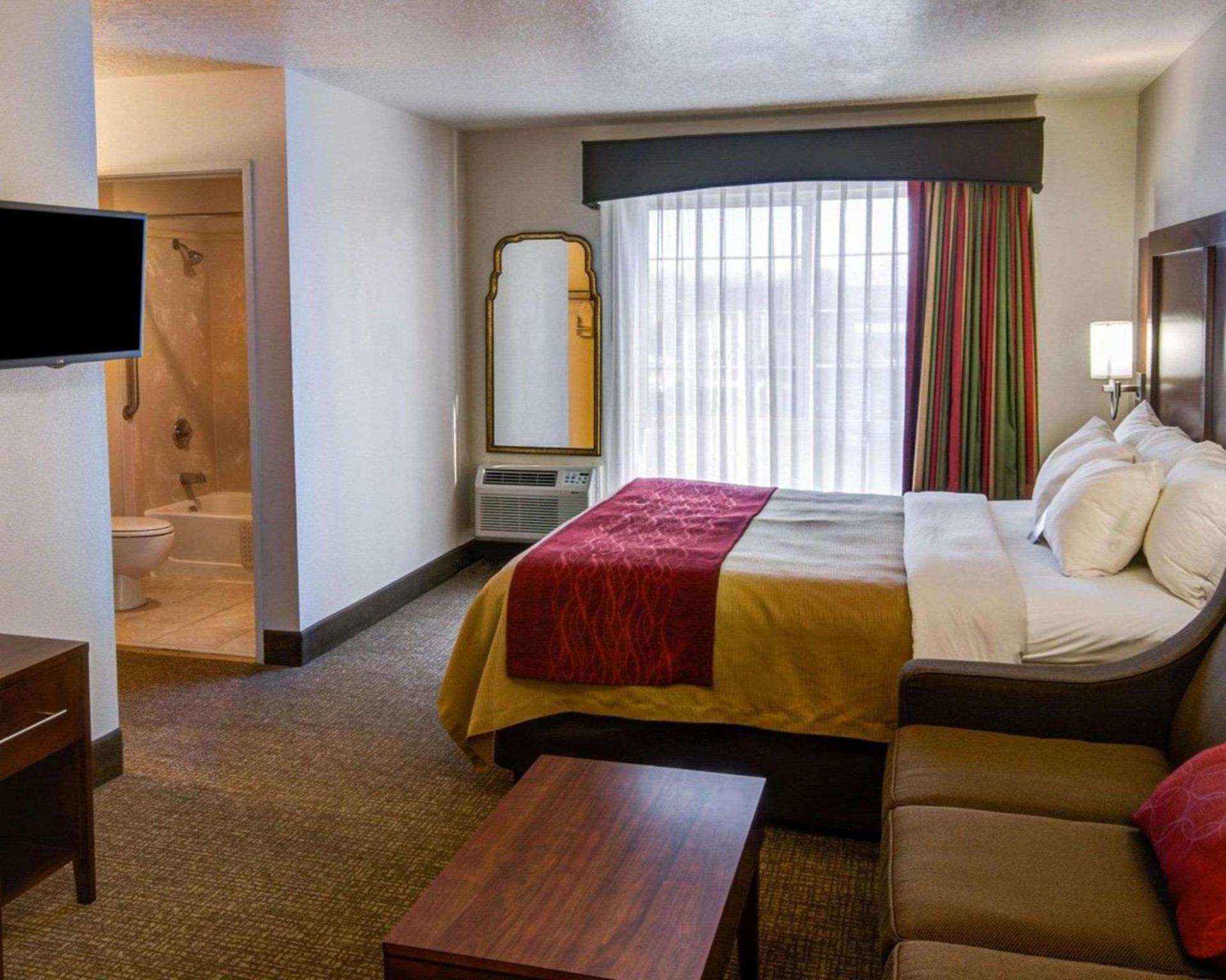 Comfort Inn Redding Near I-5 photo 5