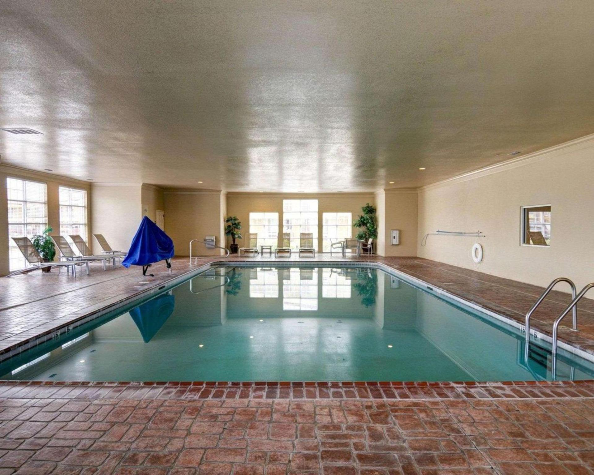 Comfort Suites Conway photo 29