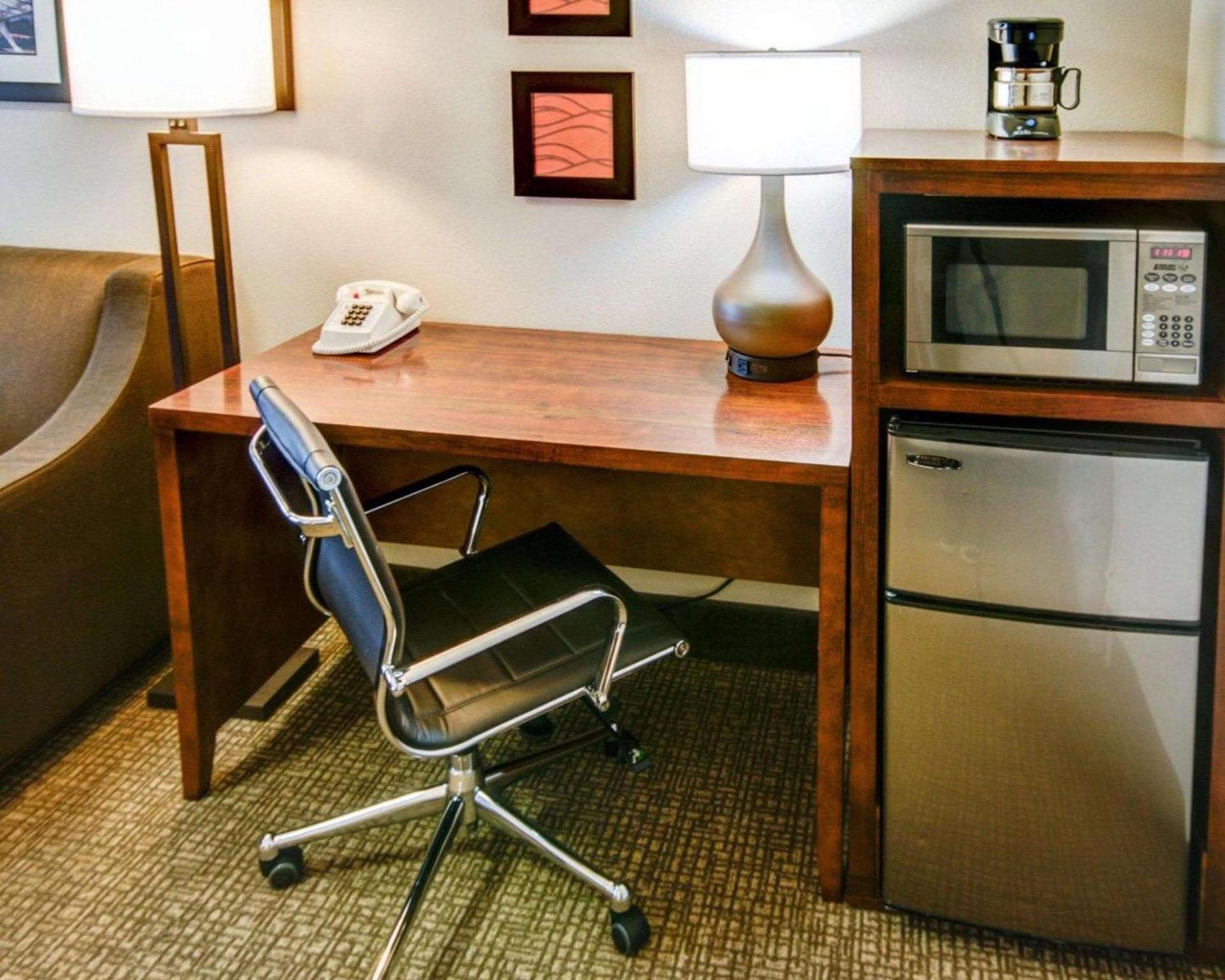 Comfort Inn Redding Near I-5 photo 10