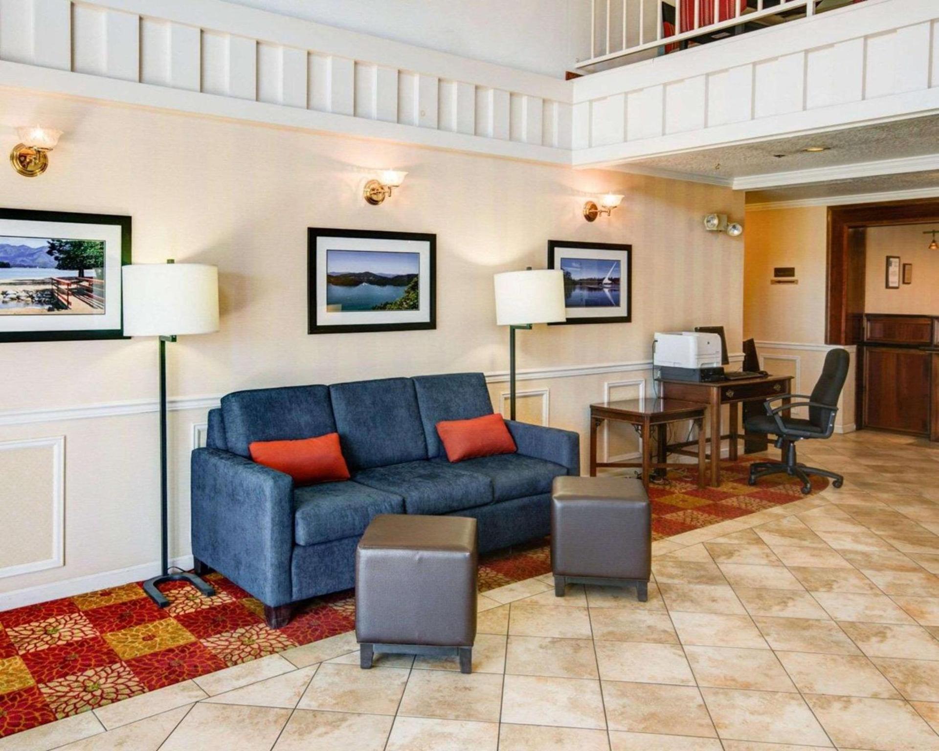 Comfort Inn Redding Near I-5 photo 36