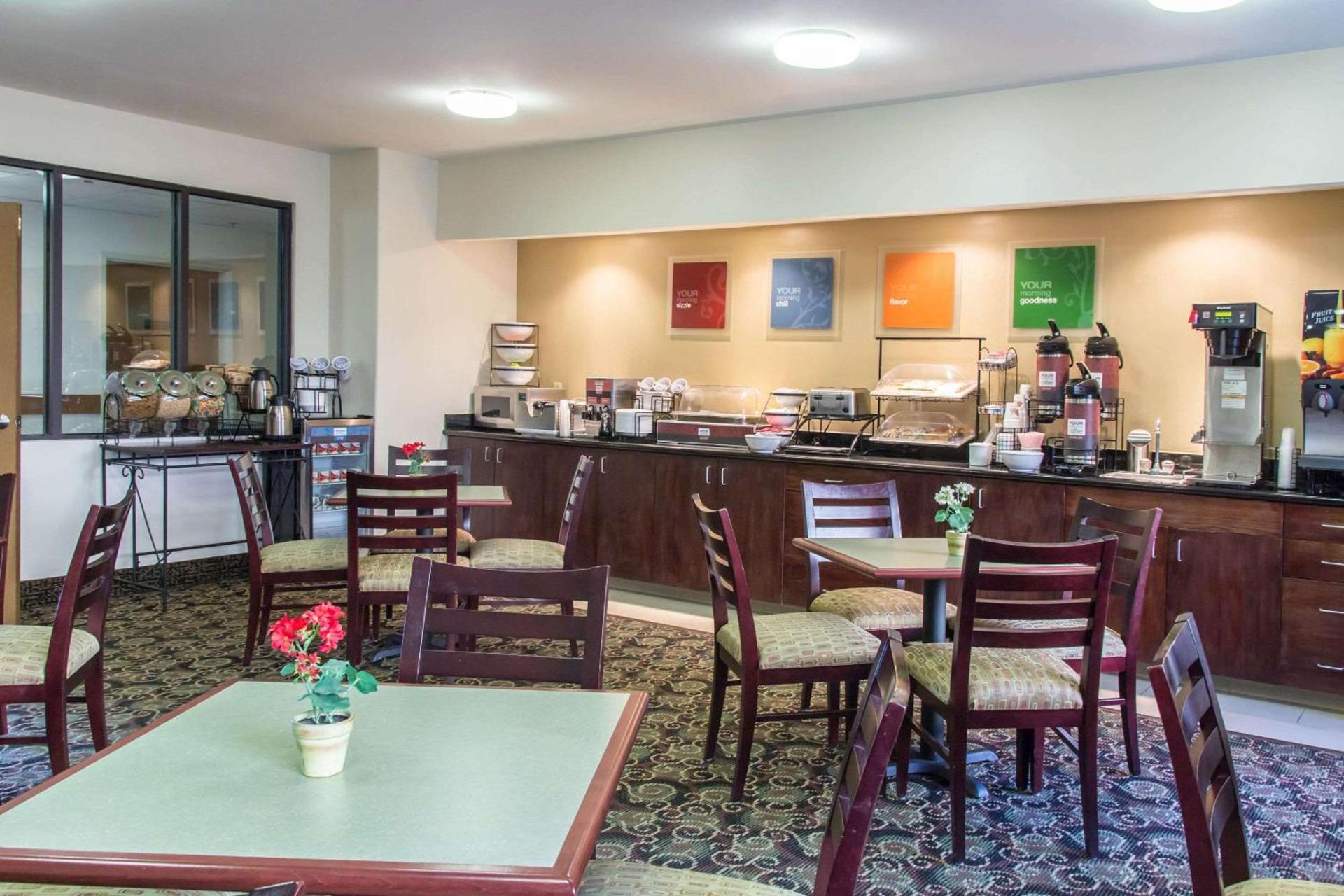 Quality Inn & Suites Vail Valley photo 29
