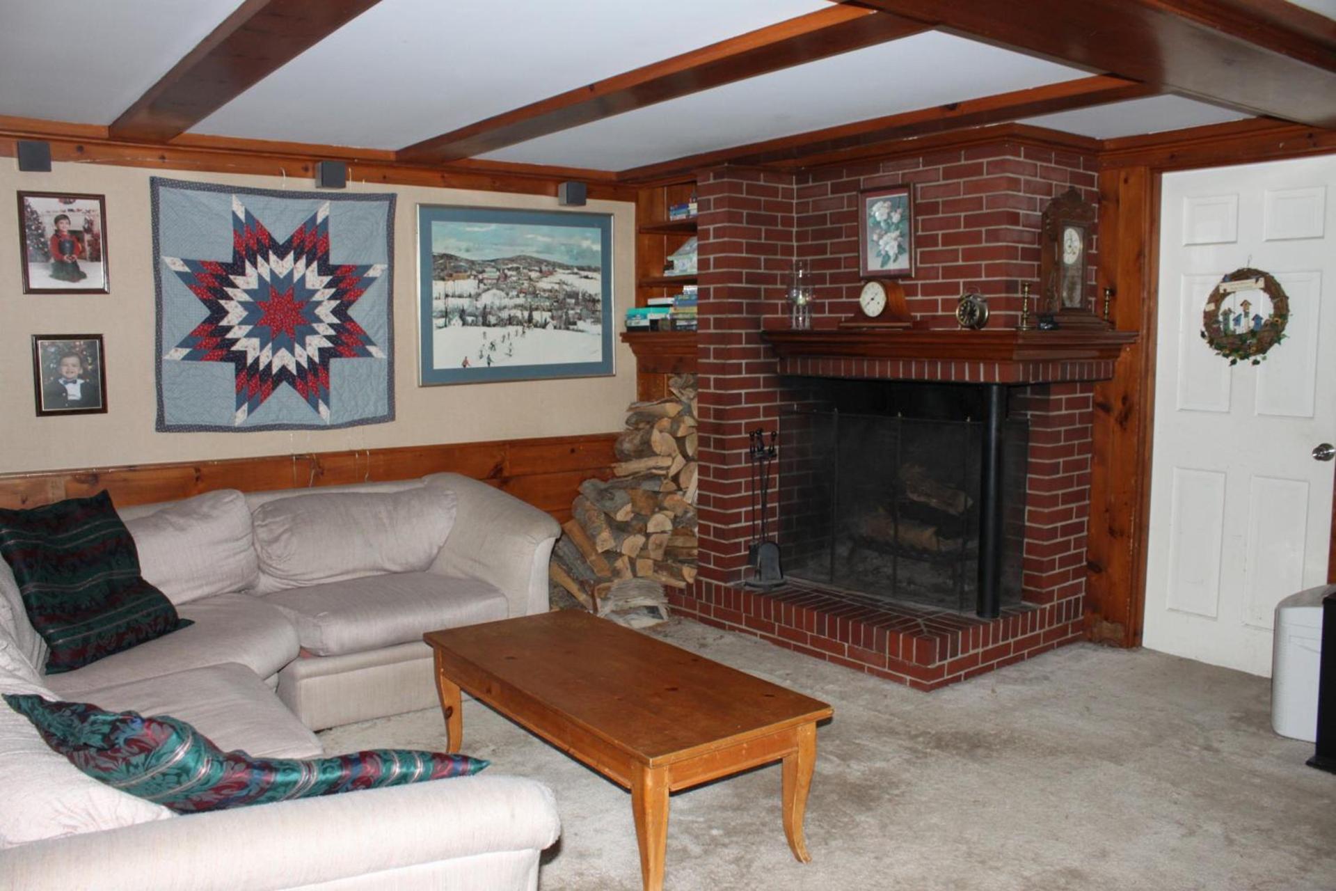 White Trellis Motel photo 18