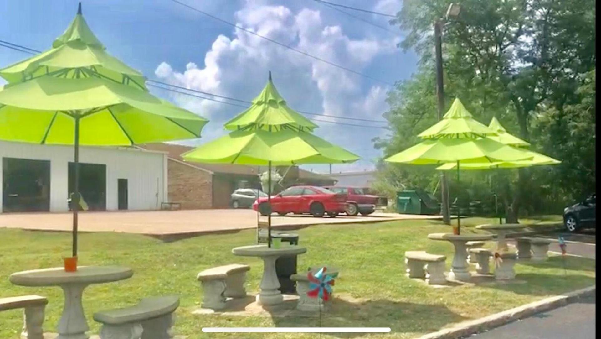 Super 8 by Wyndham Radcliff Ft. Knox Area photo 6