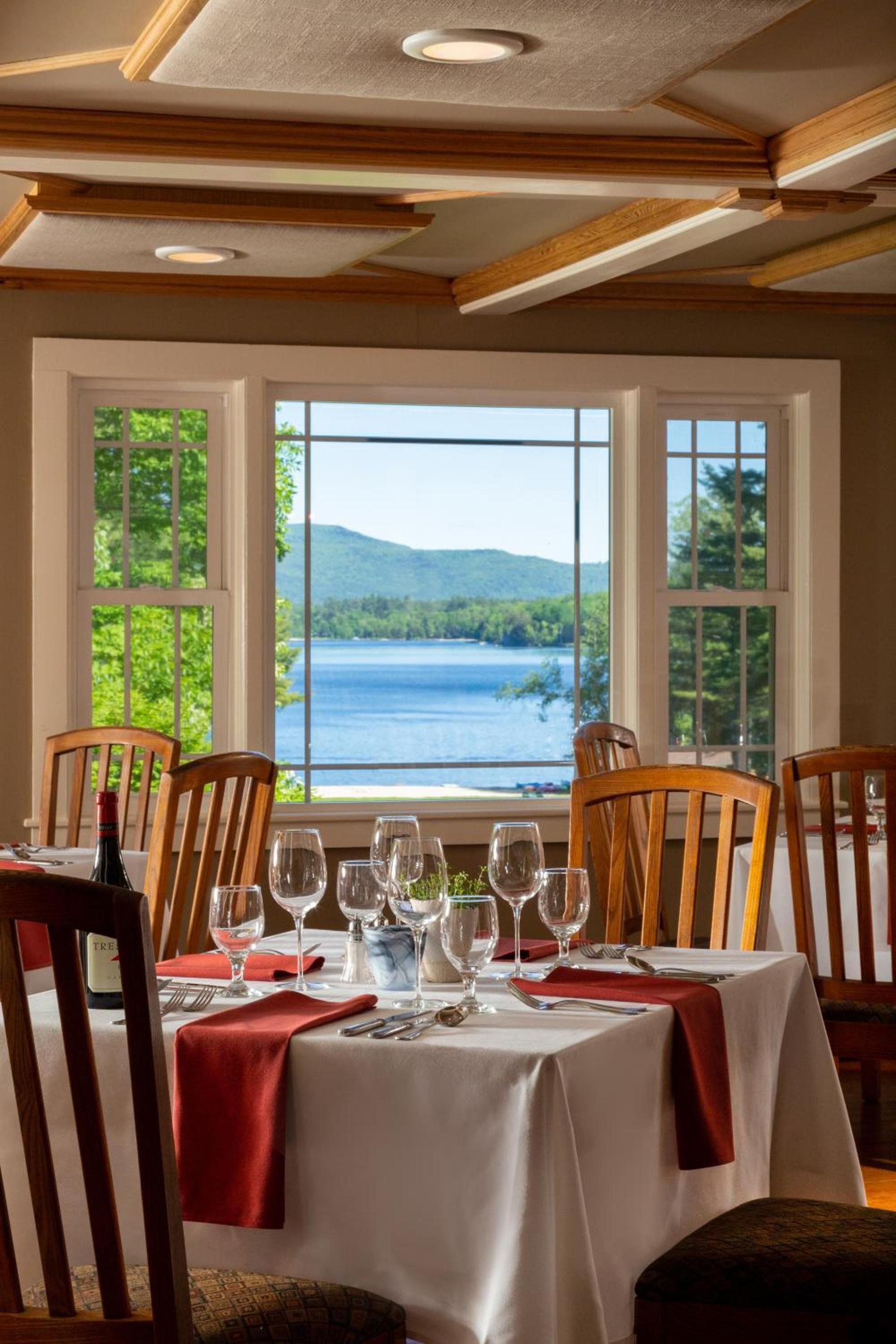 Inn at Pleasant Lake photo 4