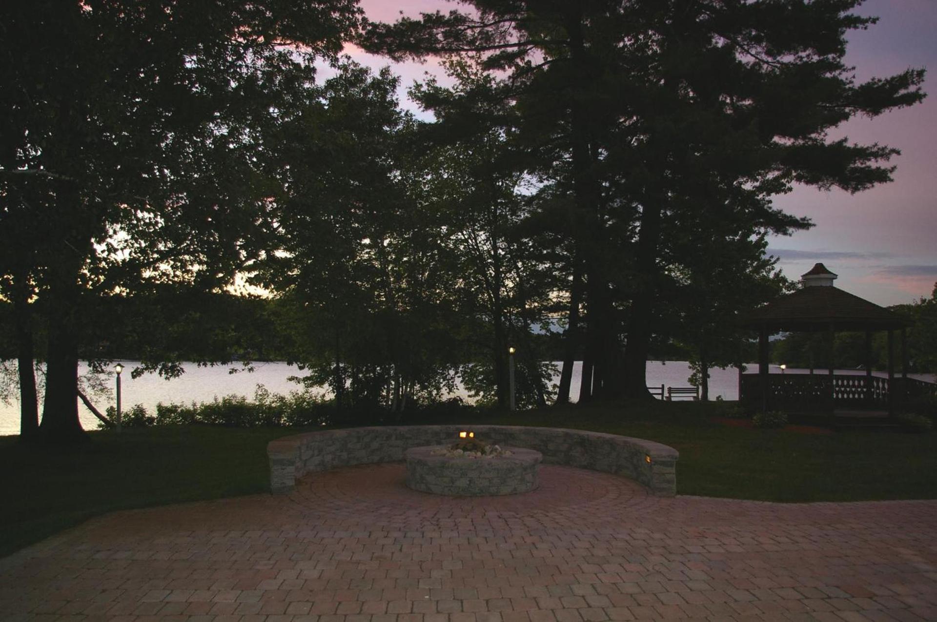 Sturbridge Host Hotel And Conference Center photo 24