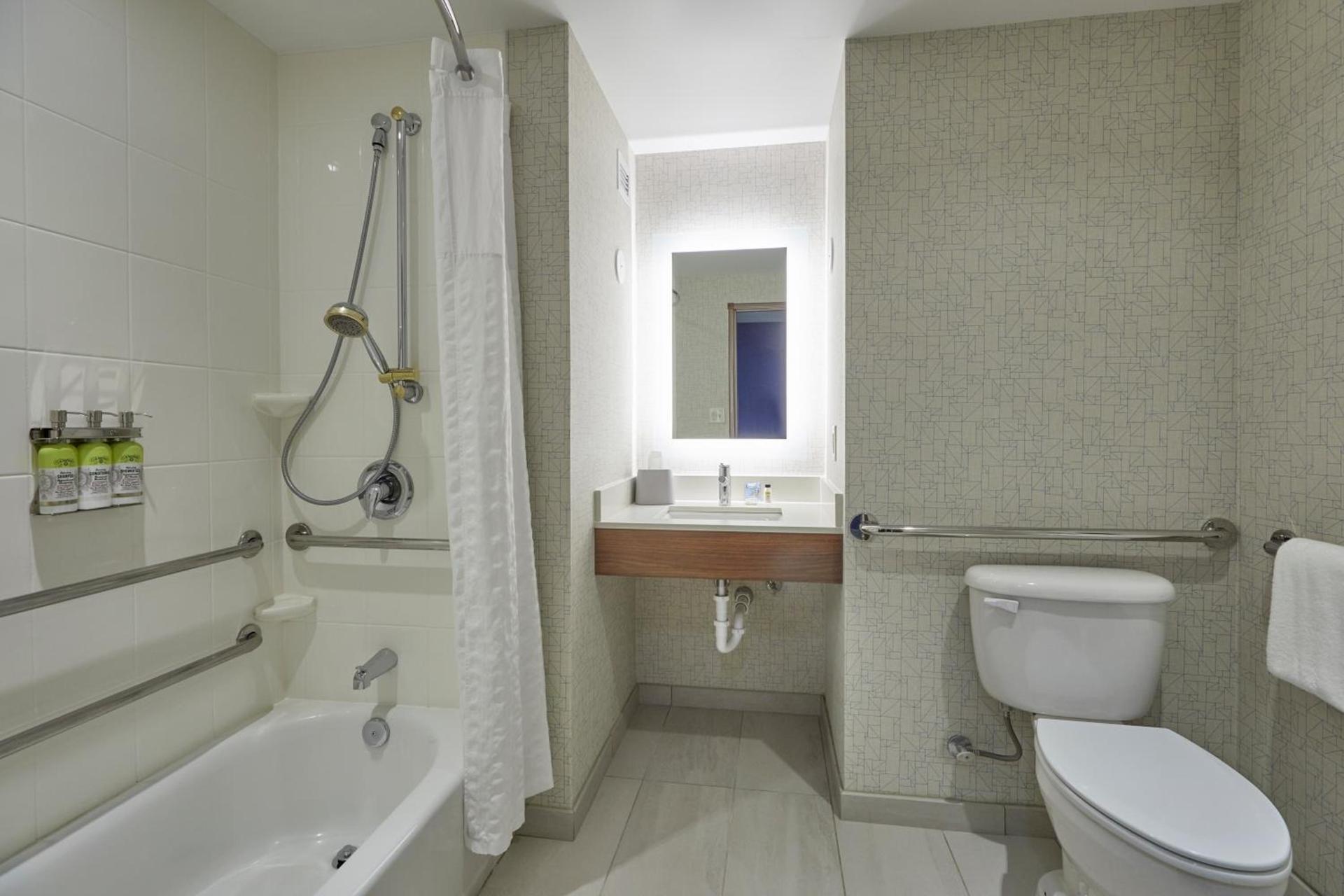 Holiday Inn Express : Eugene - Springfield by IHG photo 11