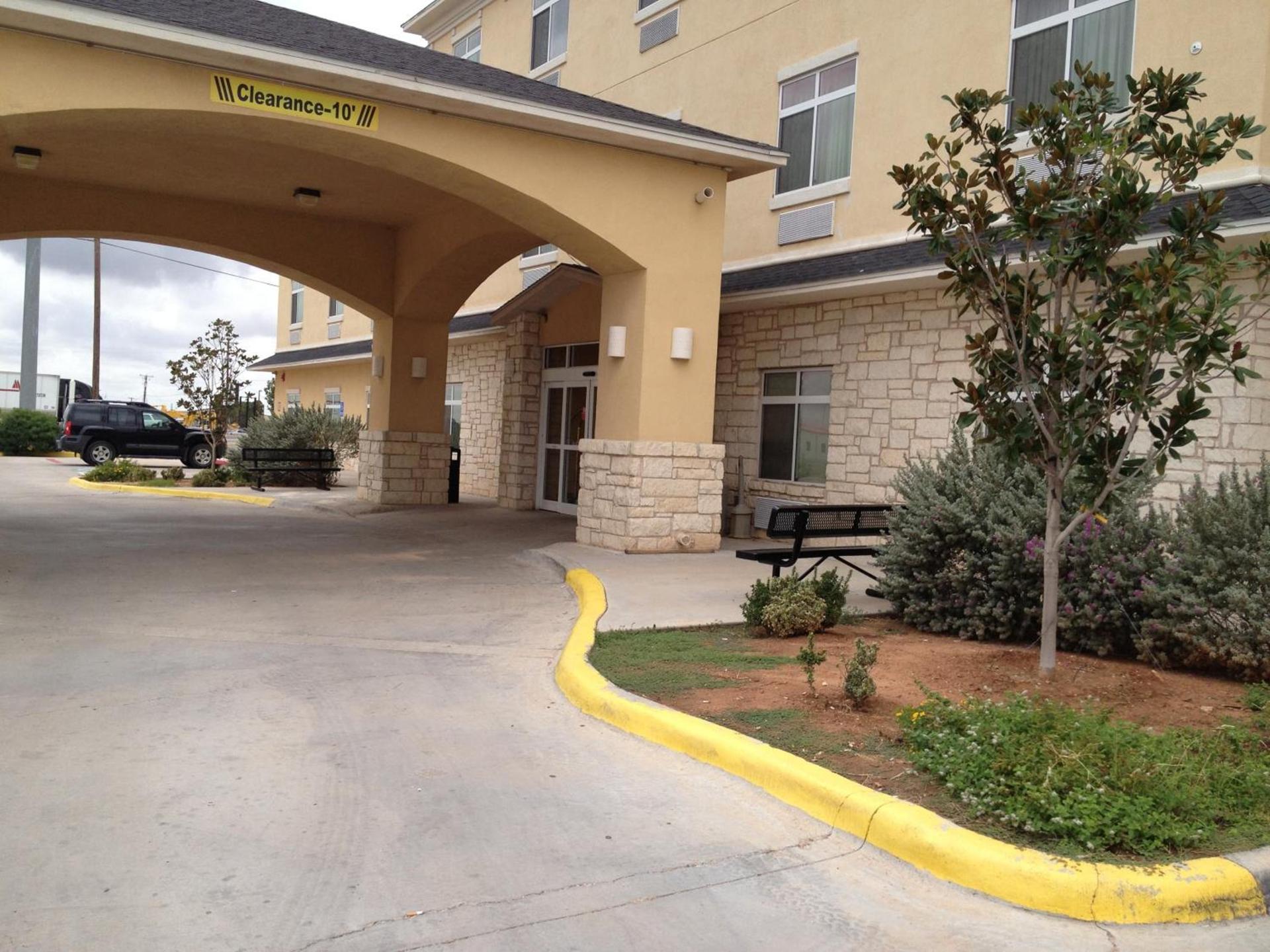 Sonesta Essential Hotels Odessa photo 26