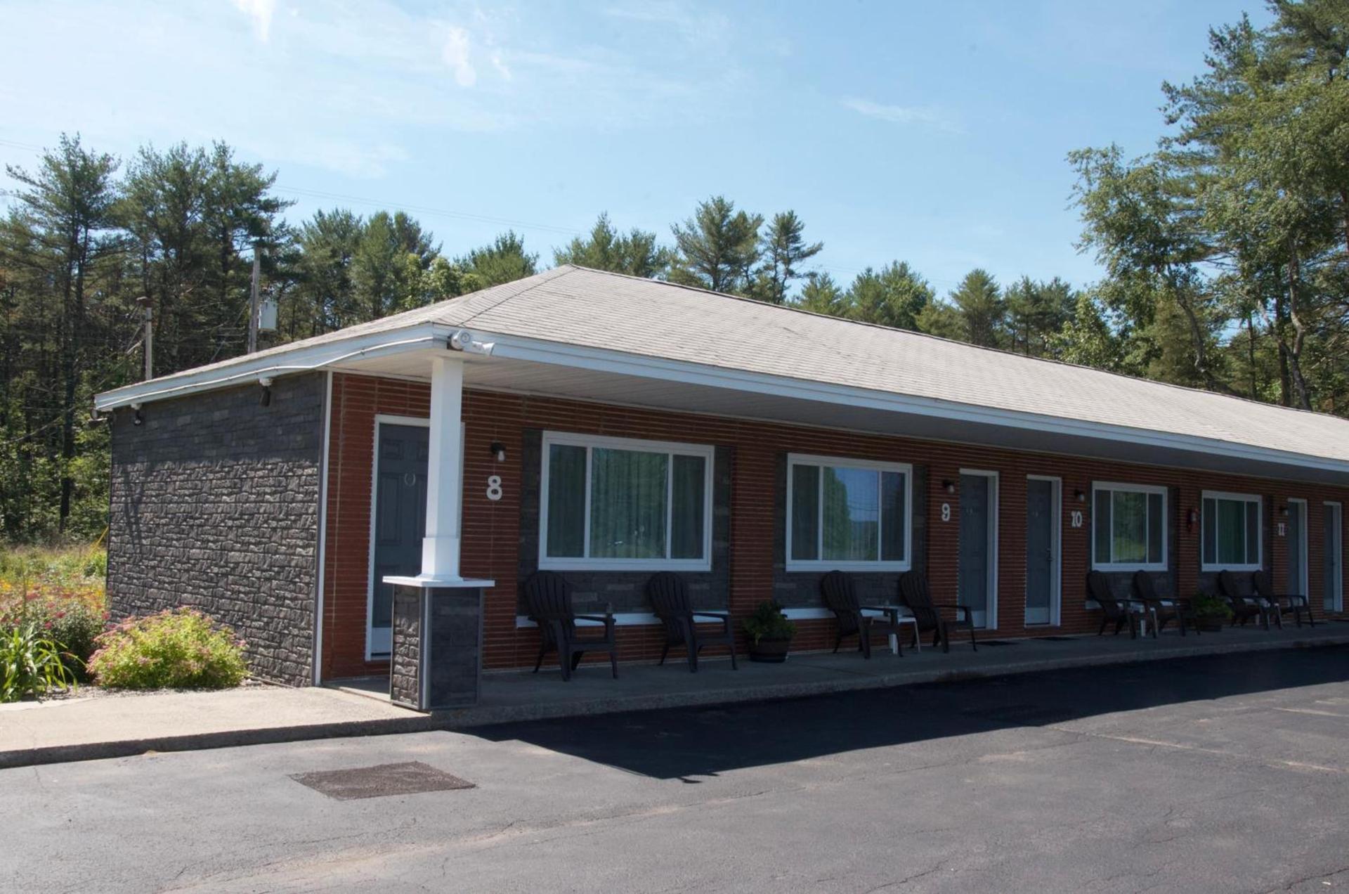 Sara Glen Motel - Saratoga Springs-Glens Falls photo 27
