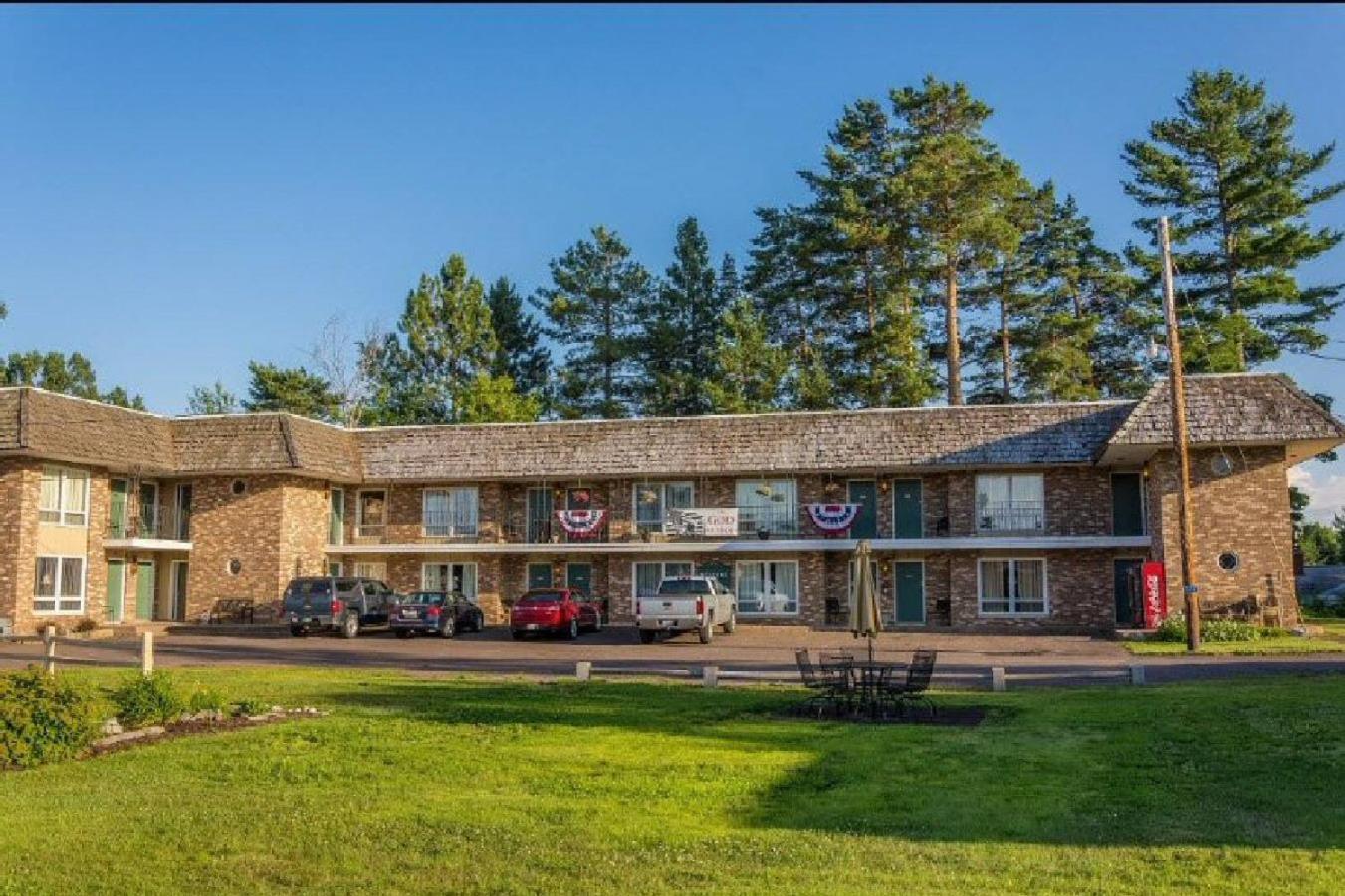 Budget Host Inn — hotel in Ironwood