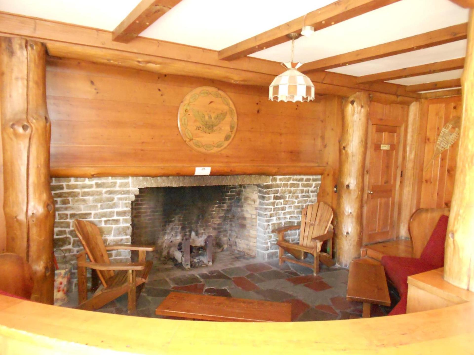 Stonybrook Motel & Lodge photo 35