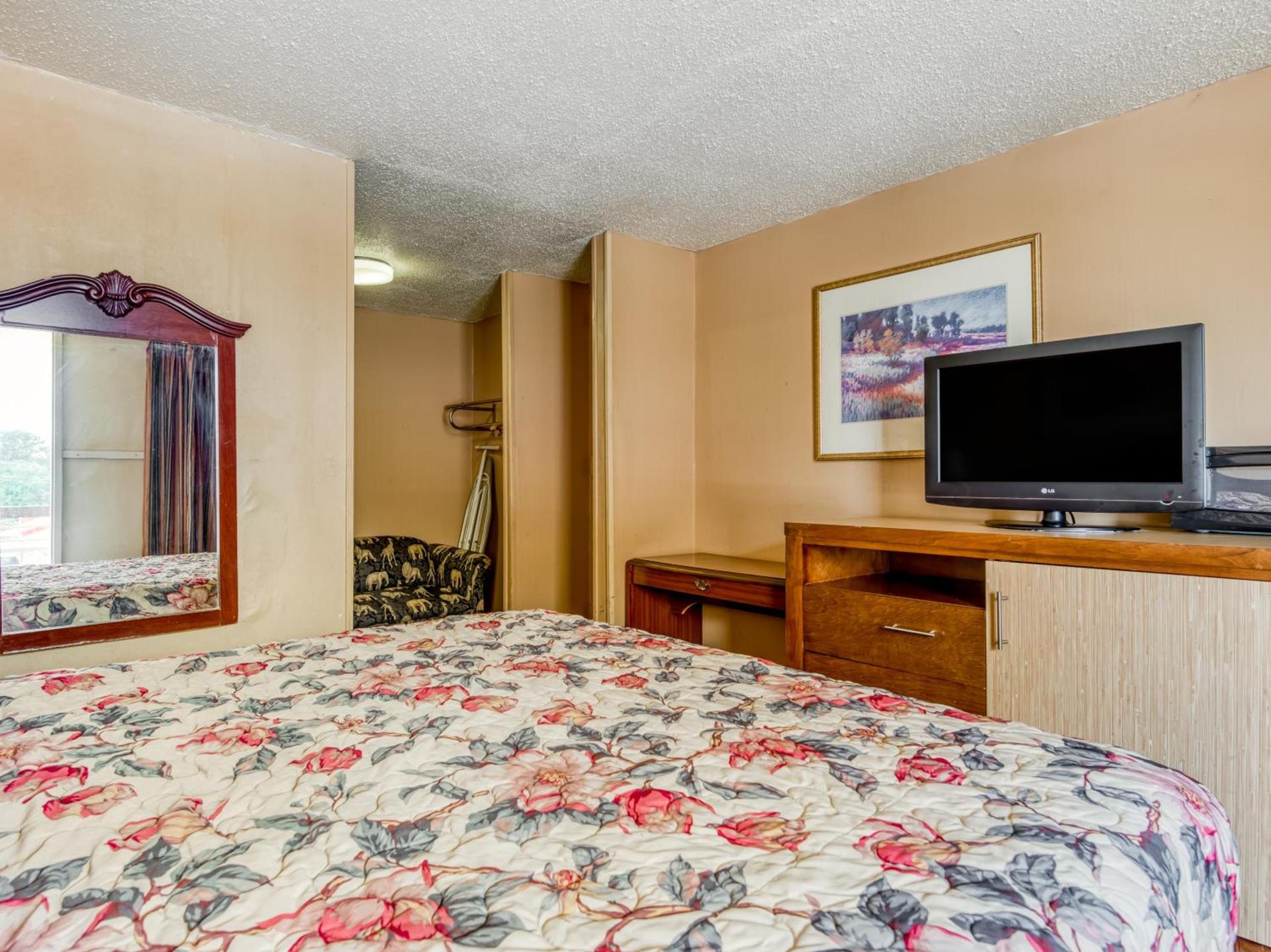 OYO Hotel Jackson North I-55 photo 15