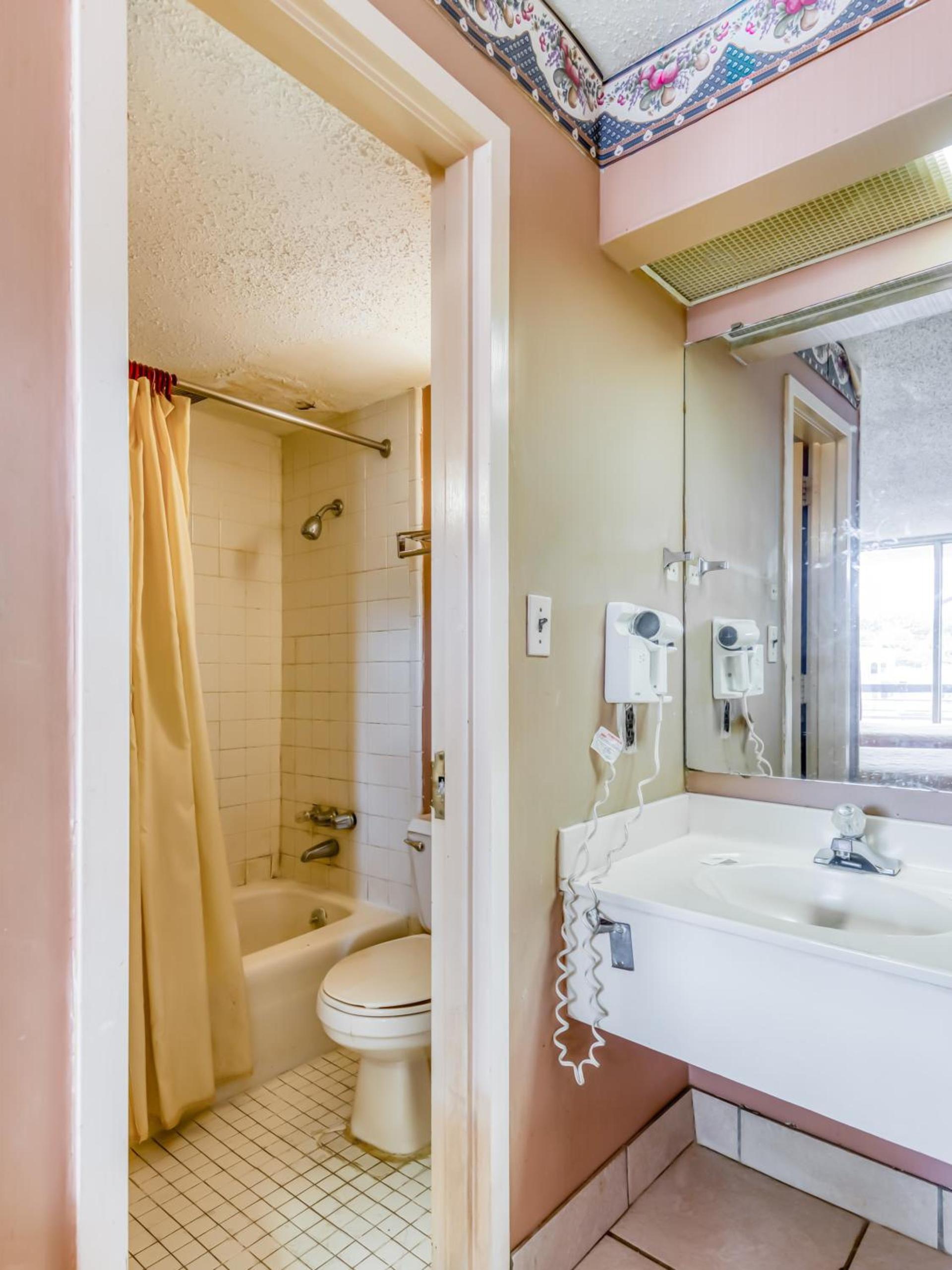 OYO Hotel Jackson North I-55 photo 29