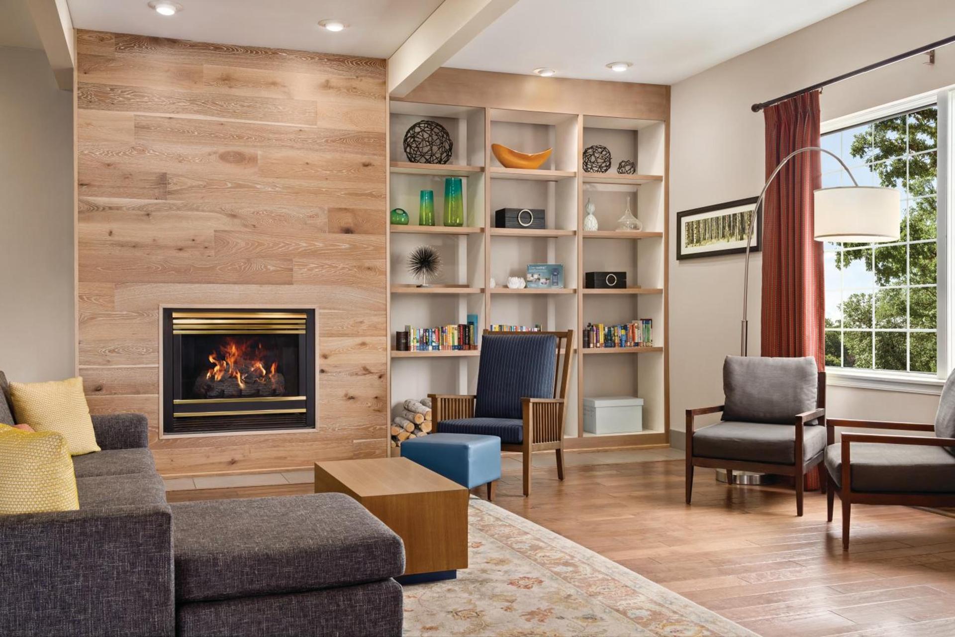 Country Inn & Suites by Radisson, Woodbury, MN photo 45