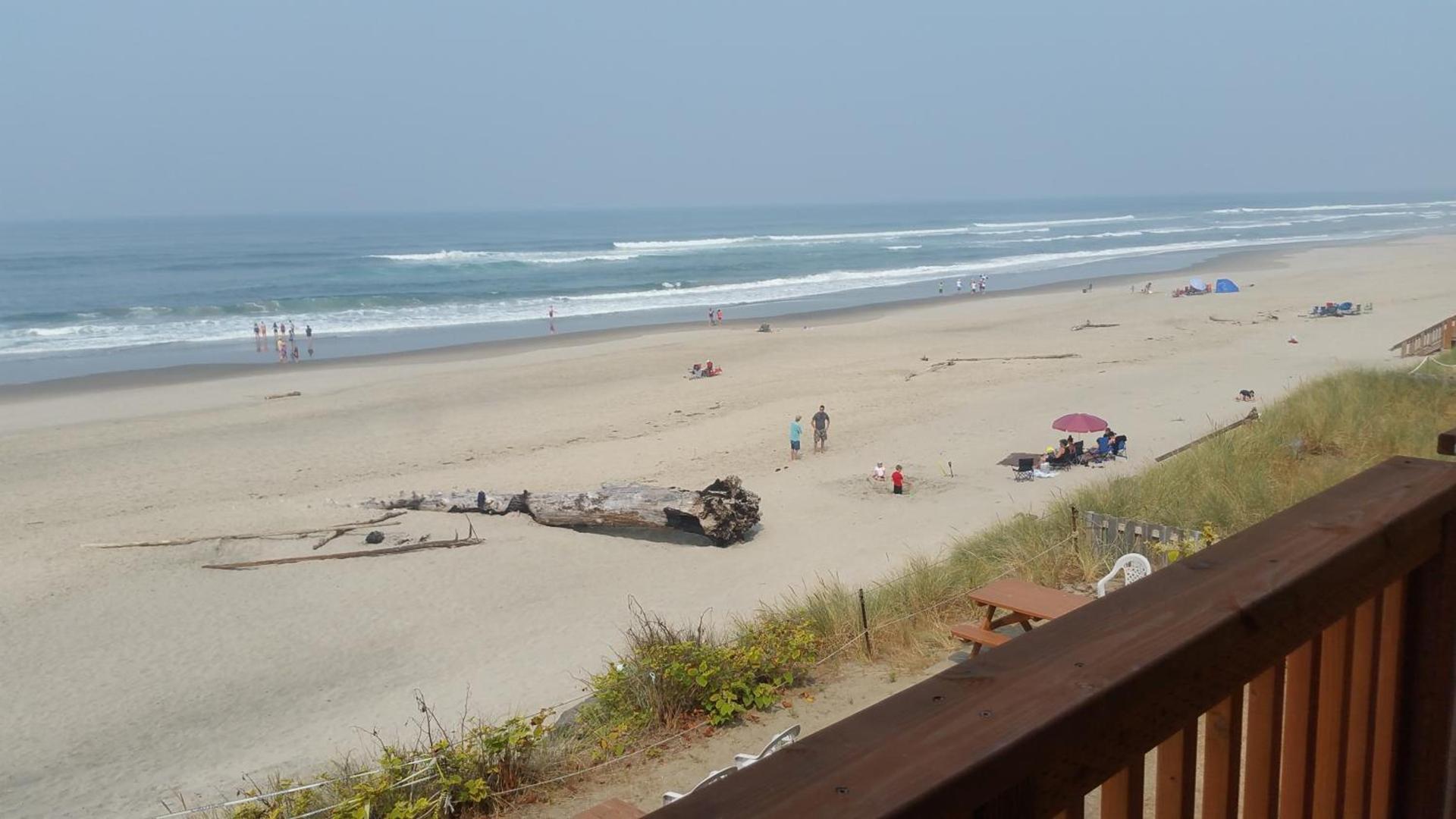Tradewinds Motel photo 14