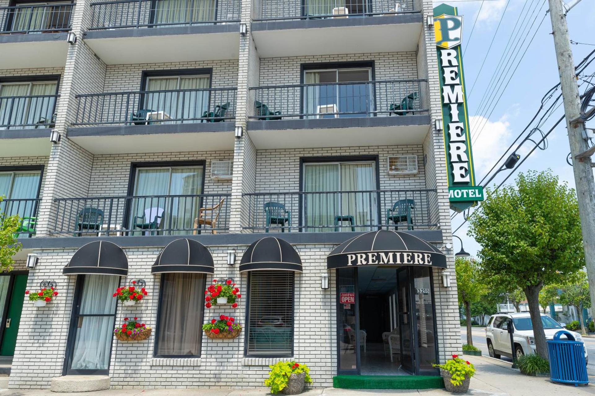 Premiere Motel photo 8