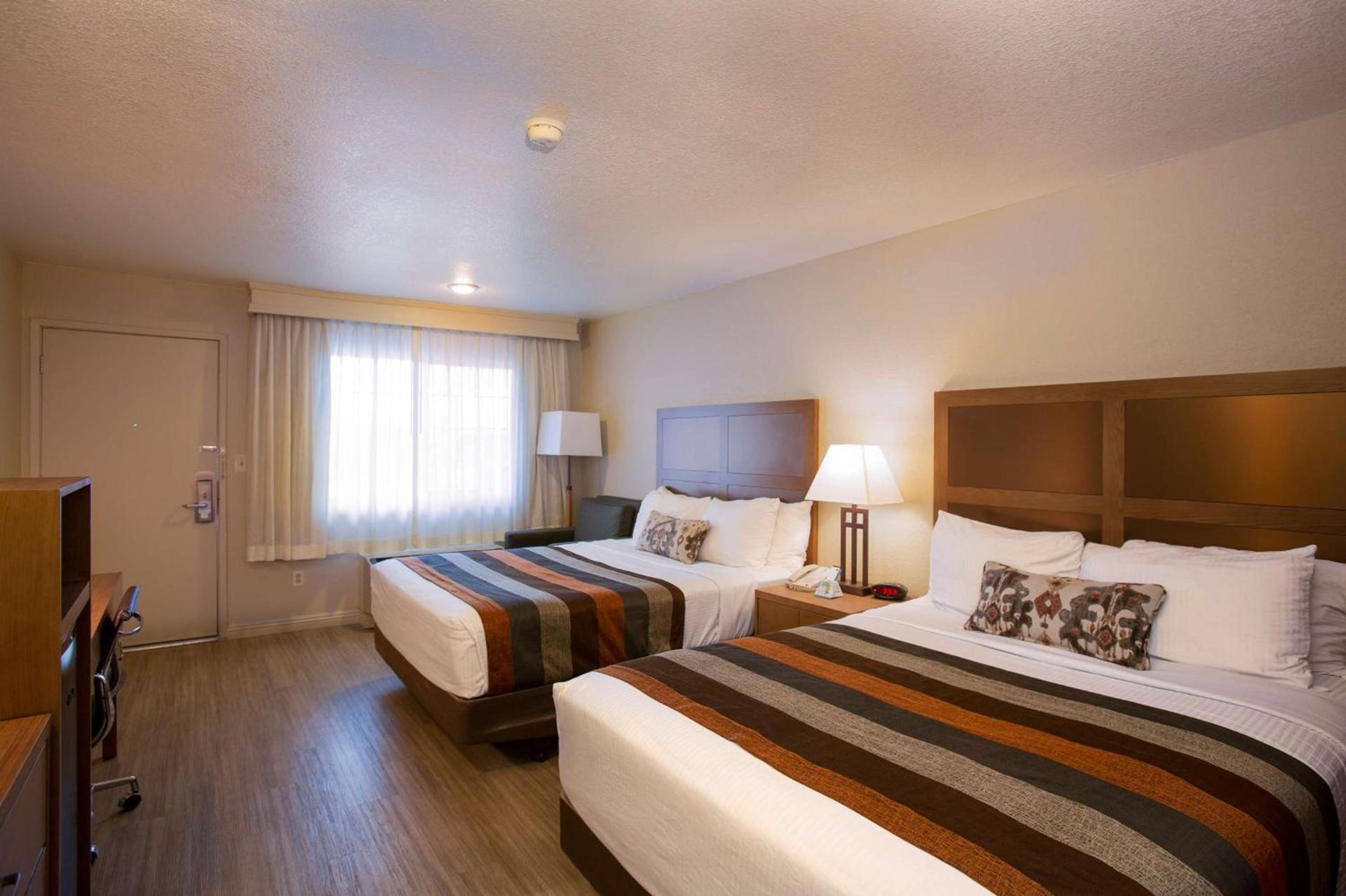 Best Western Sandman Hotel photo 62