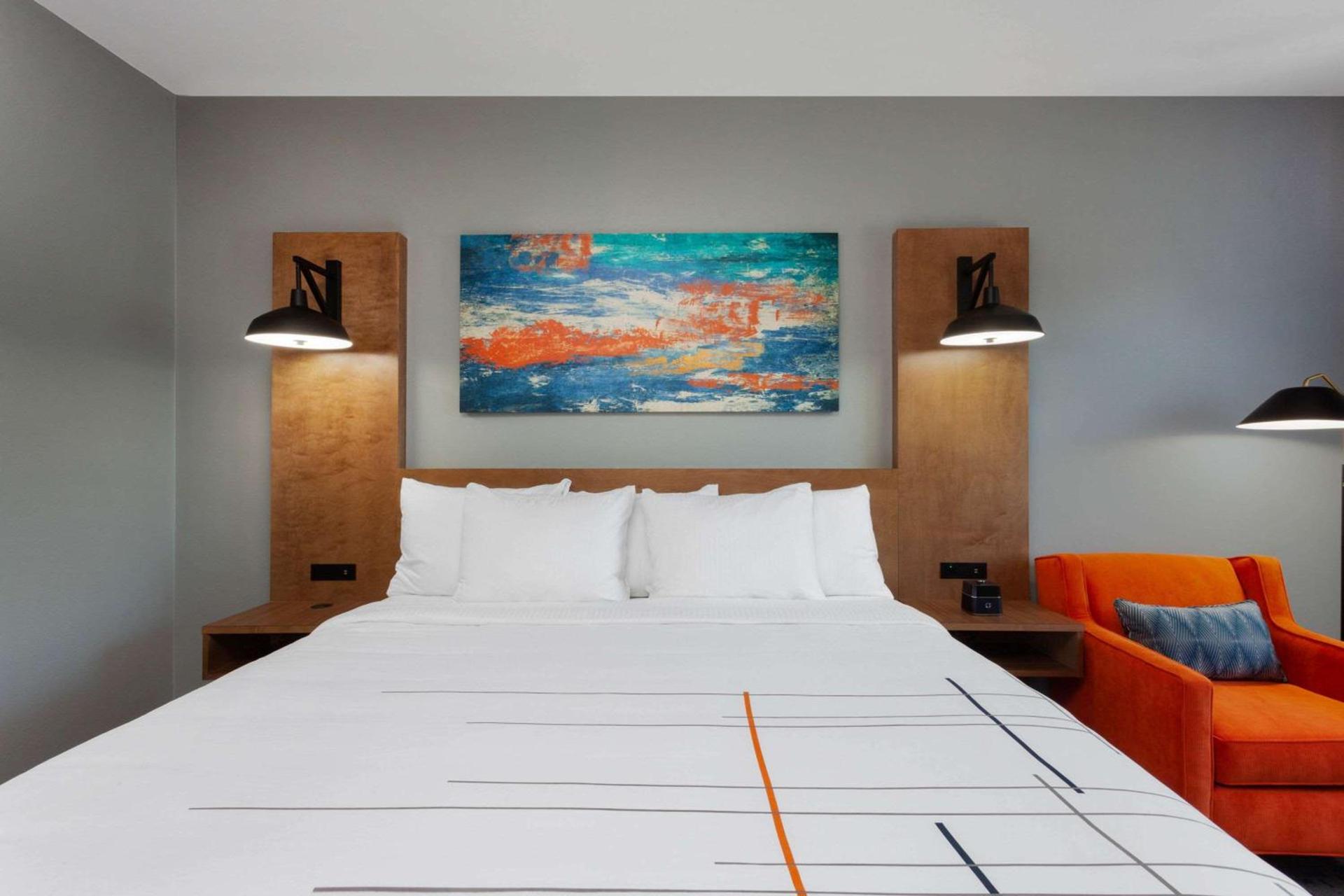 La Quinta by Wyndham Ft. Myers - Sanibel Gateway photo 9