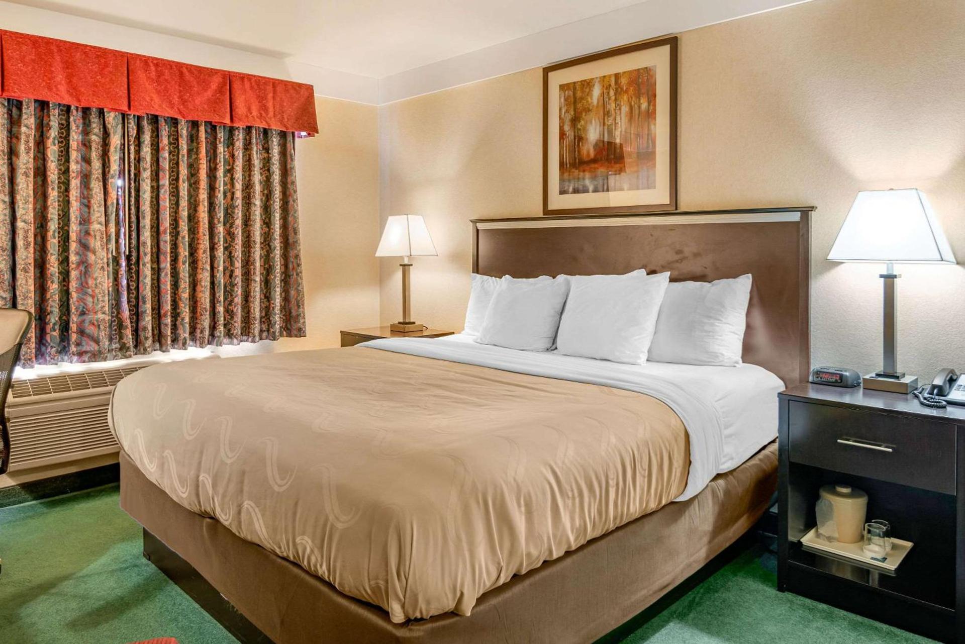 Quality Inn Bend North photo 4