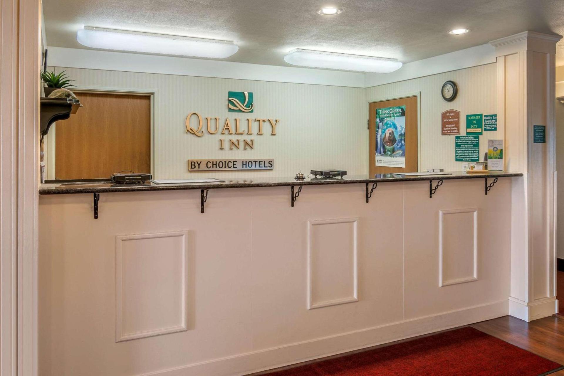 Quality Inn Bend North photo 34