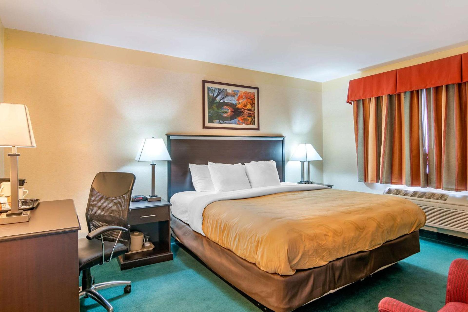 Quality Inn Bend North photo 6