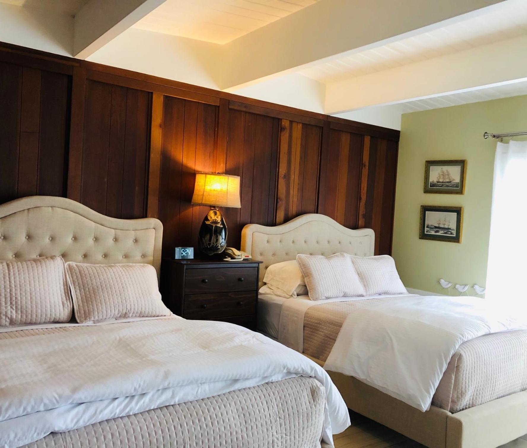 Seafoam Lodge photo 36