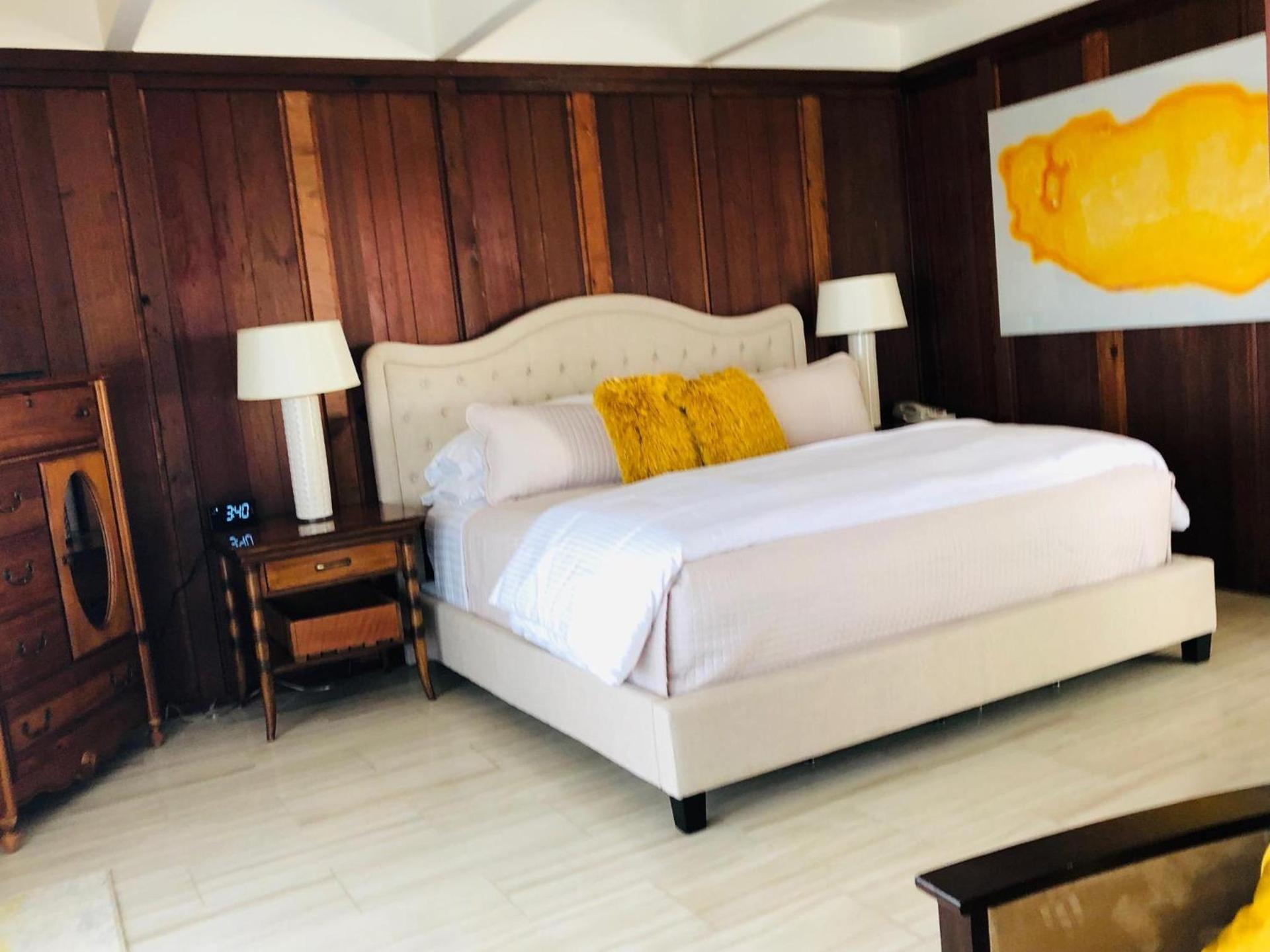 Seafoam Lodge photo 18