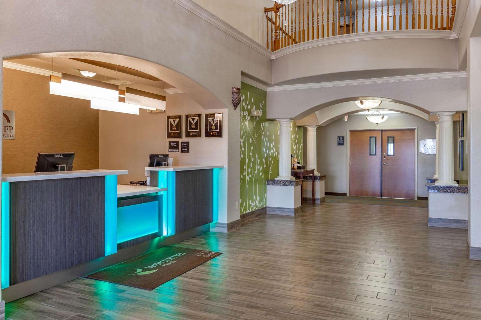 Sleep Inn & Suites Hewitt - South Waco photo 2