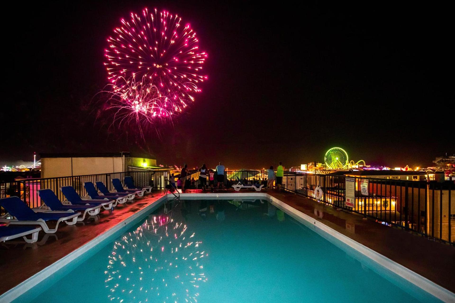 Premiere Motel photo 3