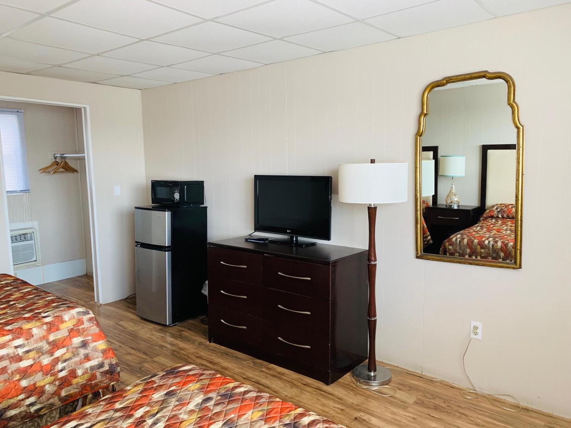 Cabana Motel photo 25