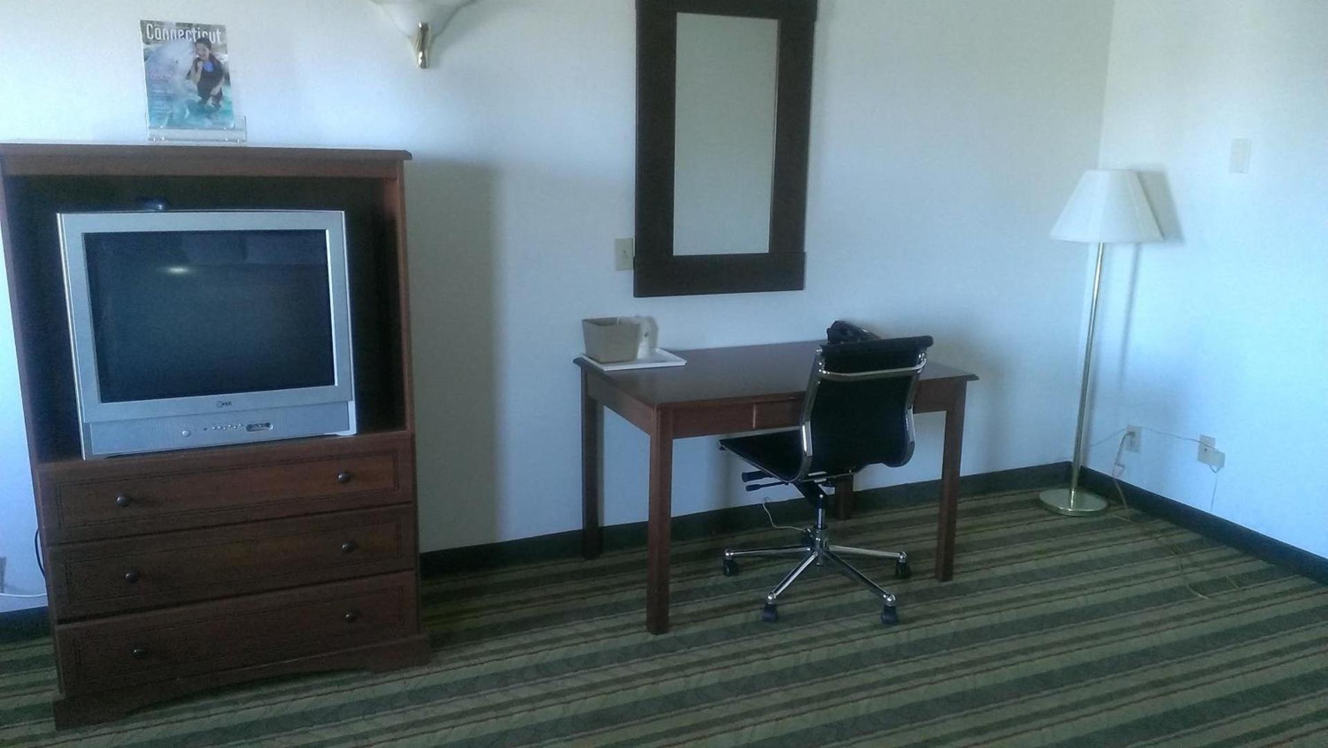 Quality Inn photo 28