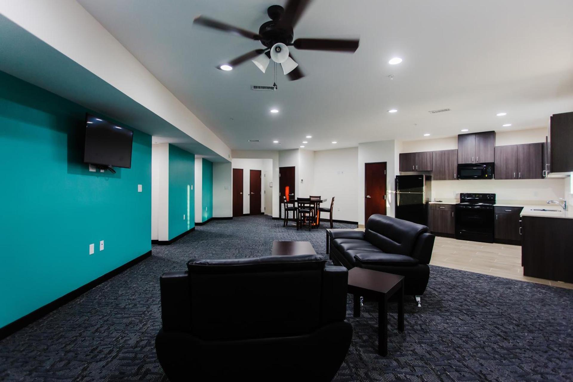 Palacio Royale Inn Boutique Katy photo 14