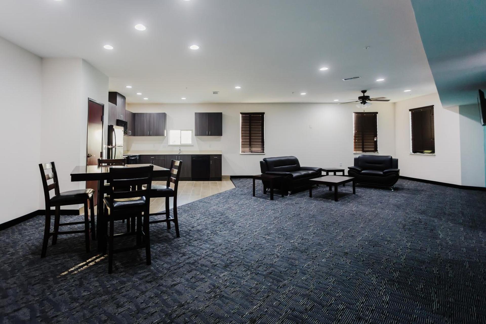 Palacio Royale Inn Boutique Katy photo 16
