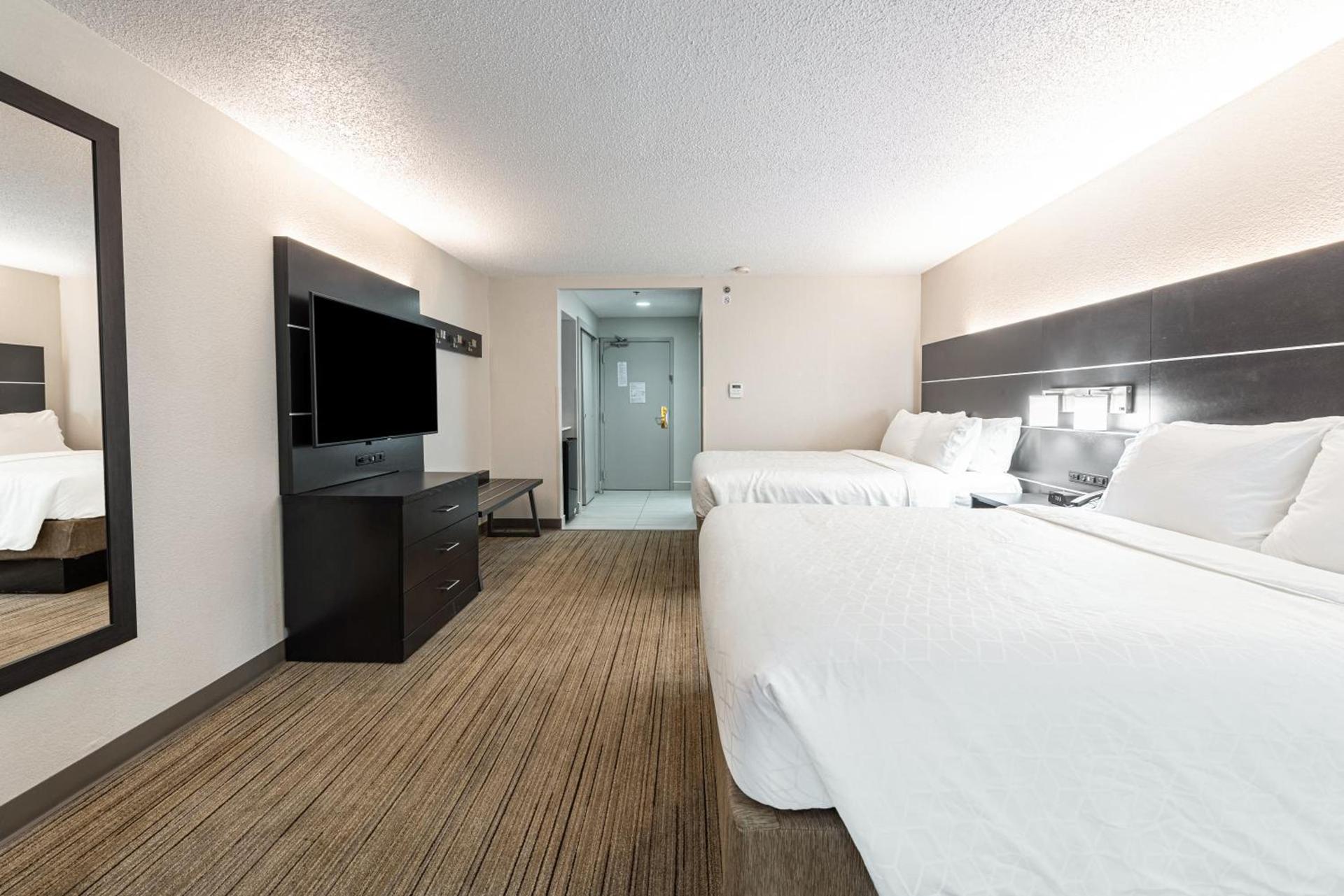 Holiday Inn Express - Columbus Downtown by IHG photo 31