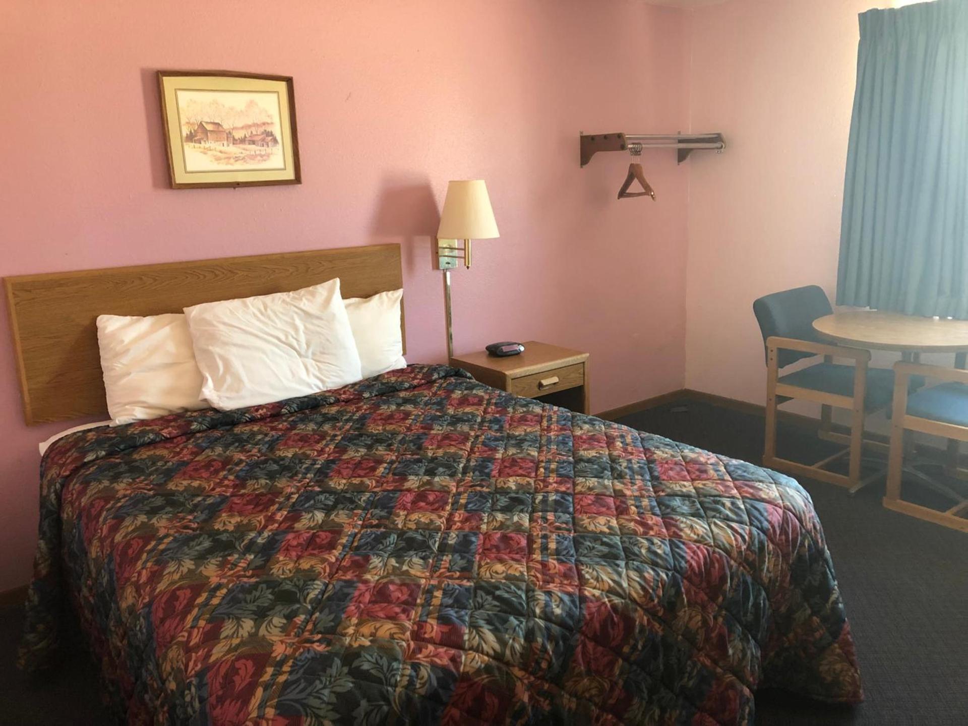 Executive Inn photo 23
