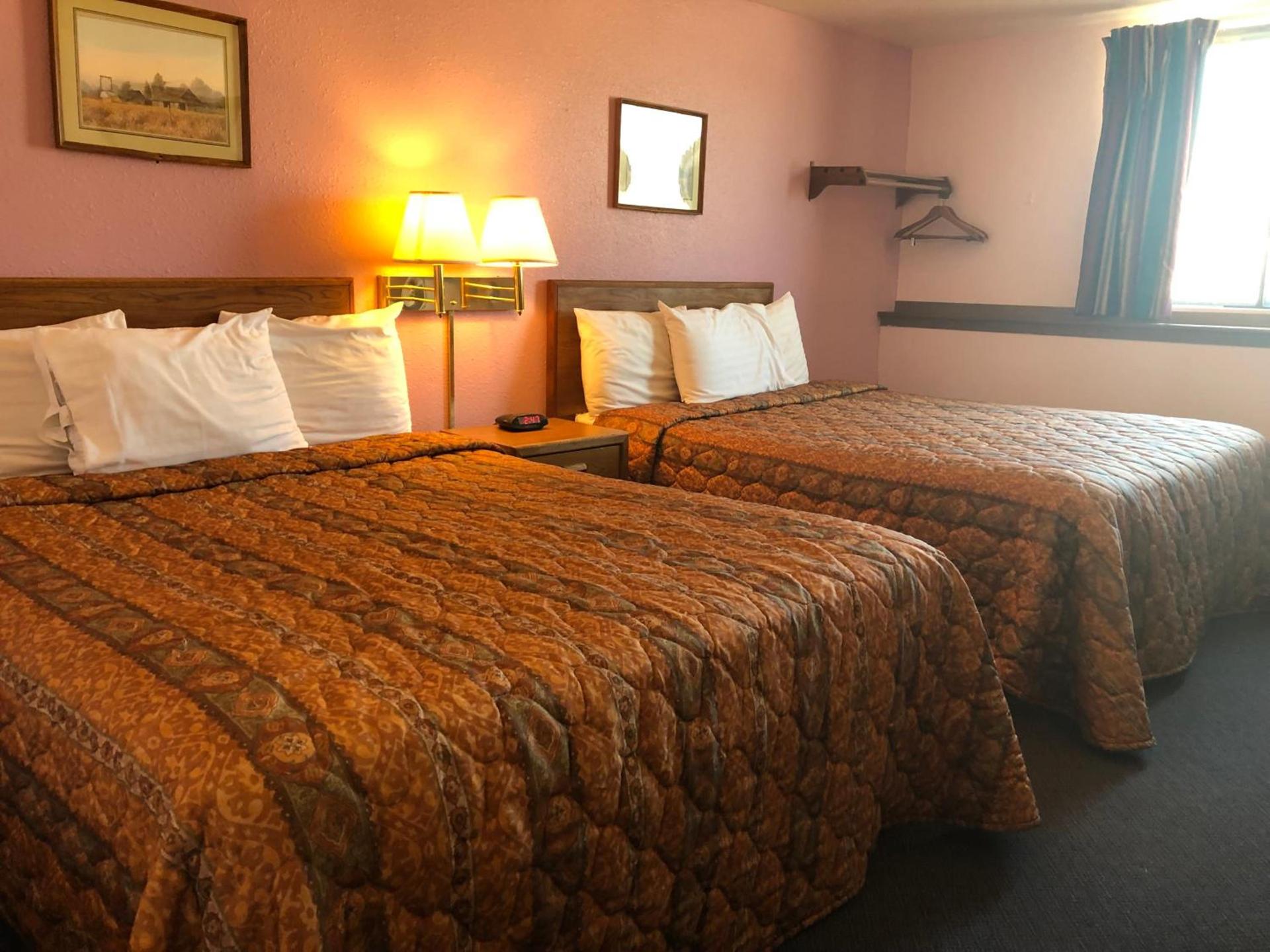 Executive Inn photo 15