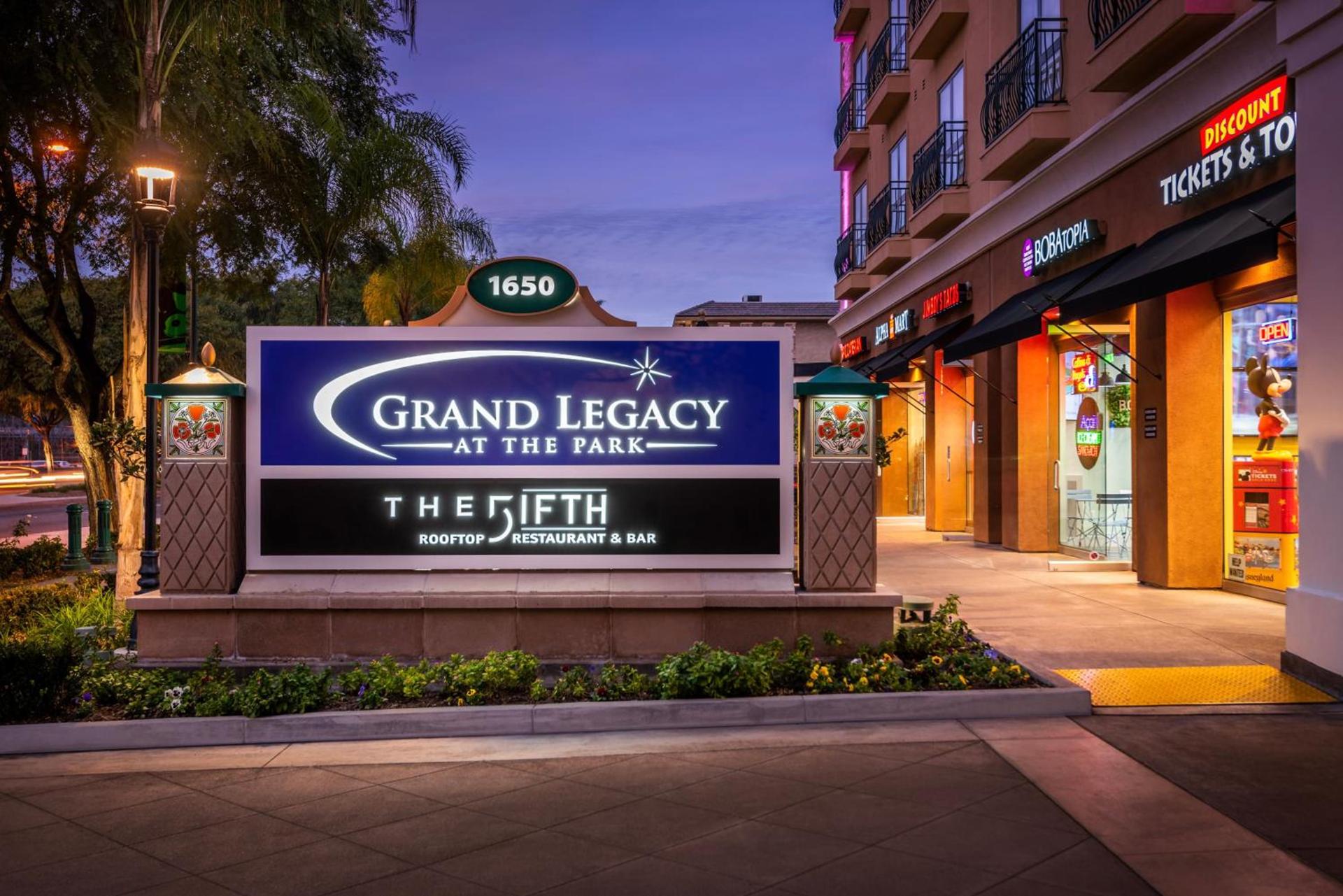 Grand Legacy At The Park photo 55