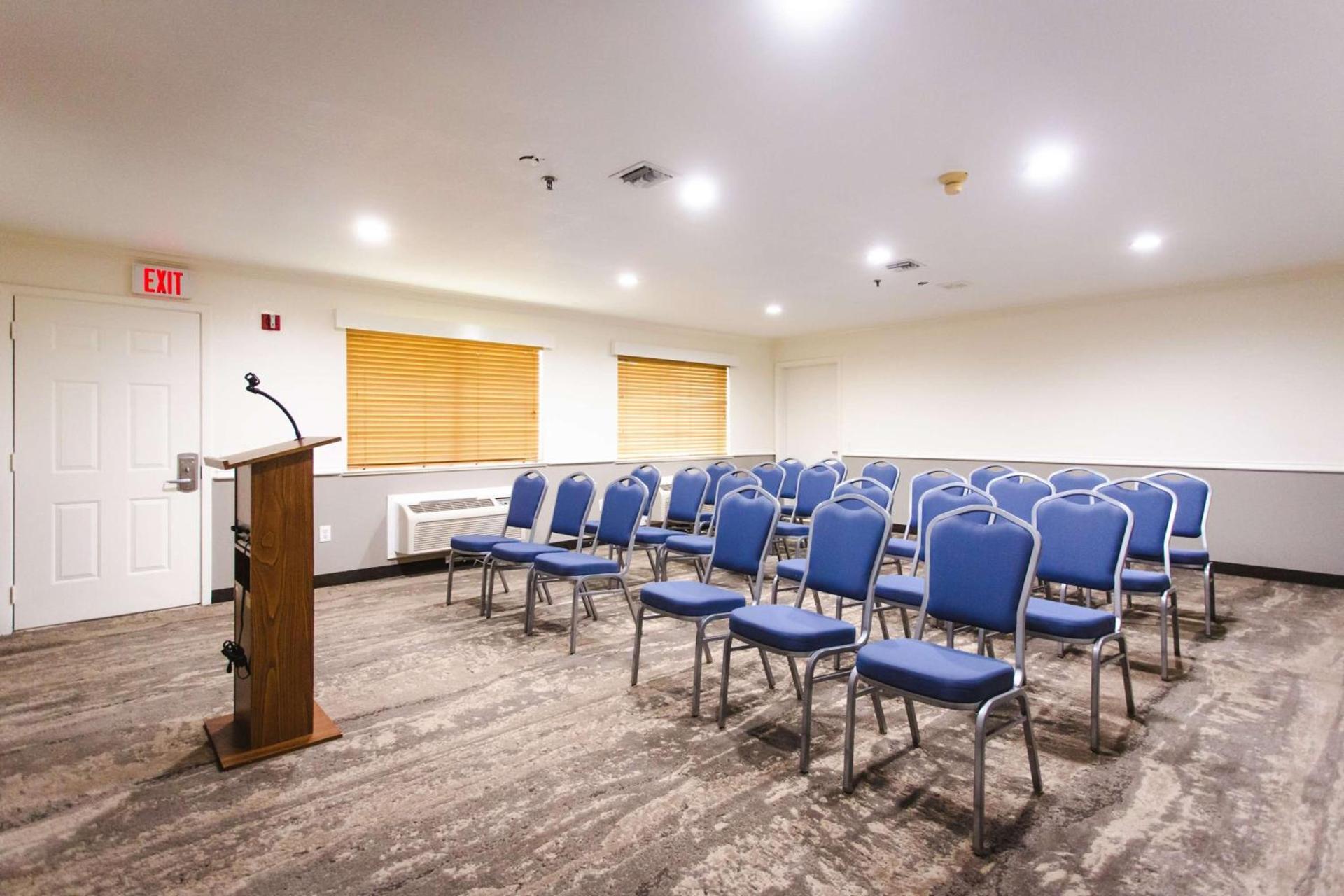 Best Western Pearland Inn photo 5