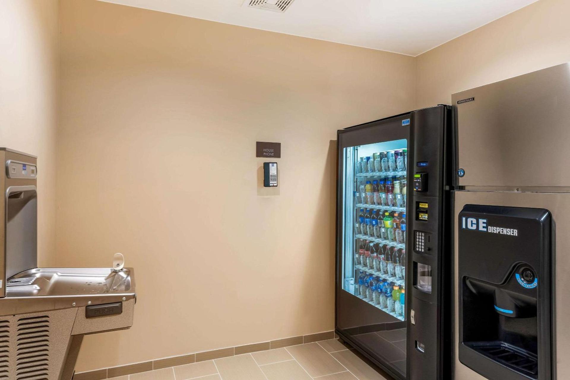 Comfort Inn & Suites Zion Park Area photo 44