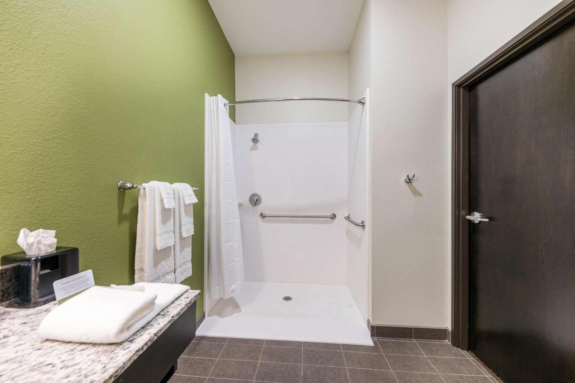 Sleep Inn Baxley photo 40